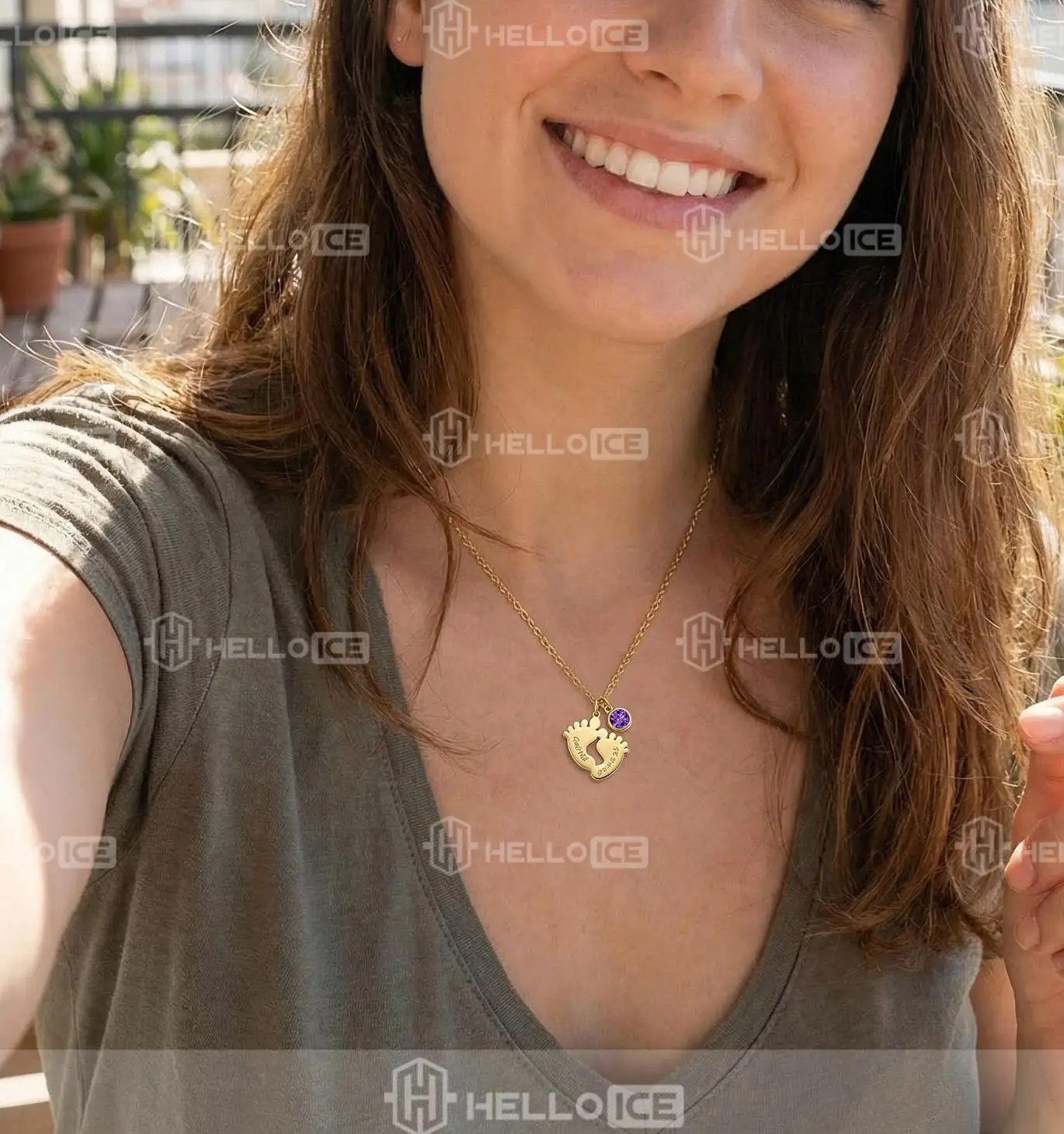 Helloice Review Image