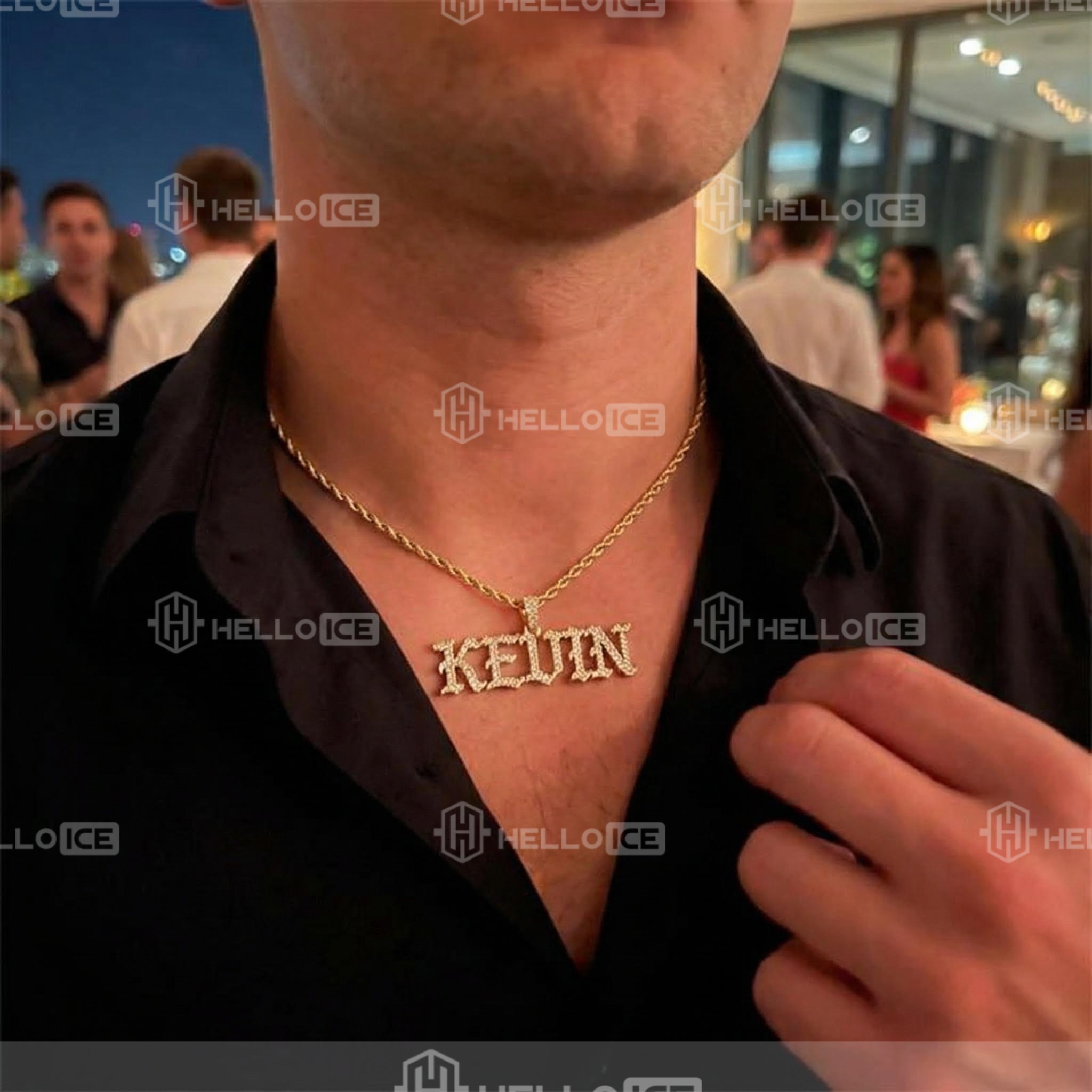 Helloice Review Image