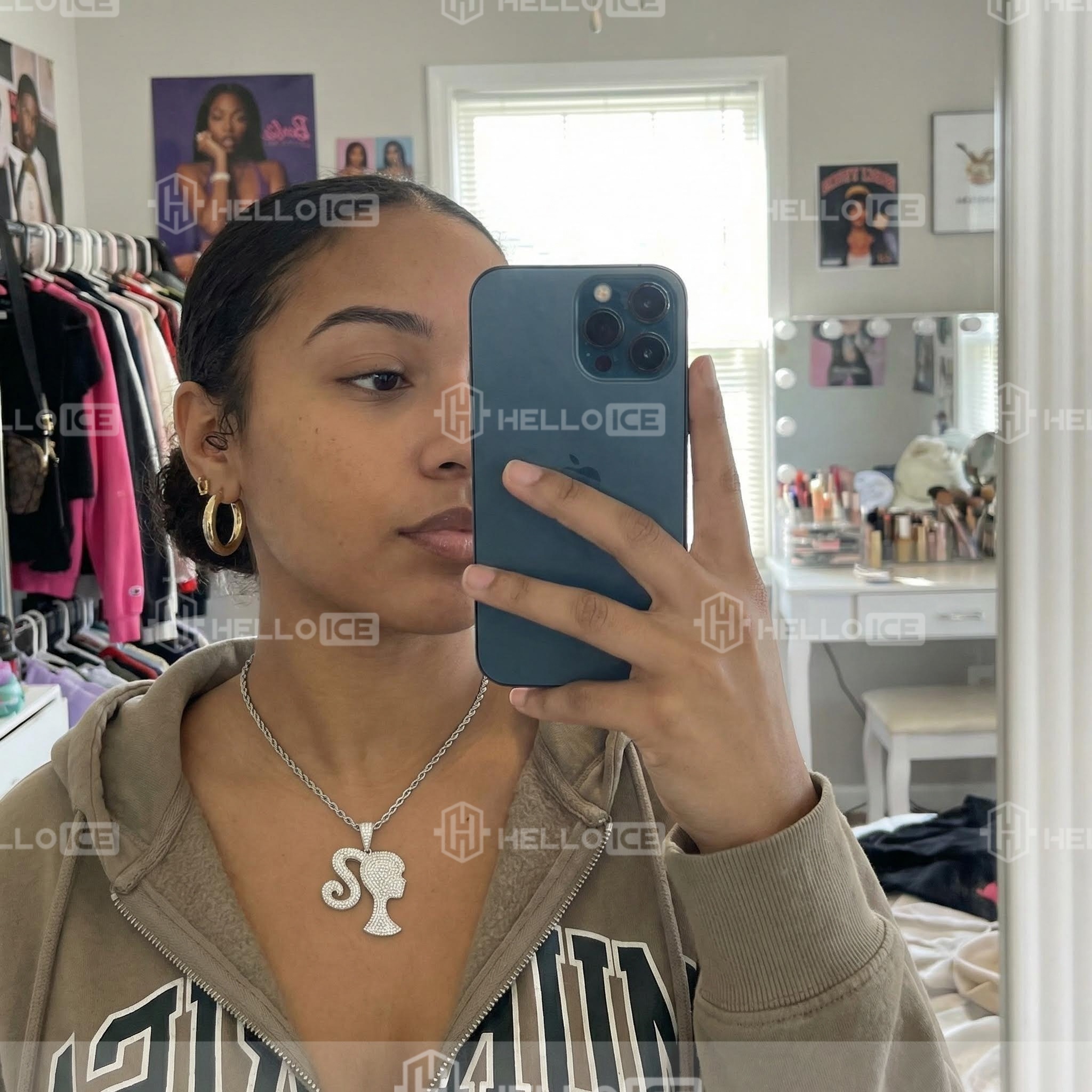 Helloice Review Image