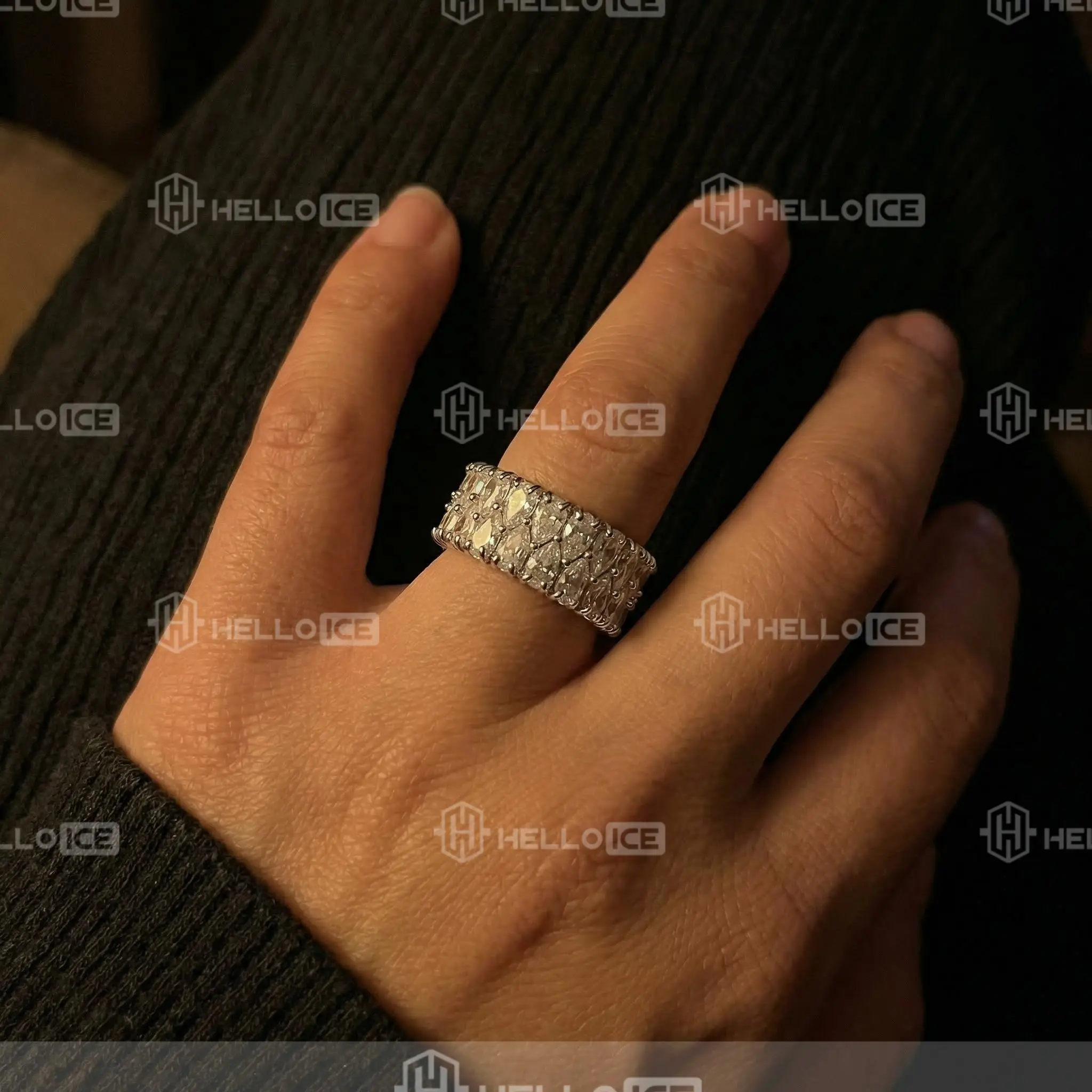 Helloice Review Image