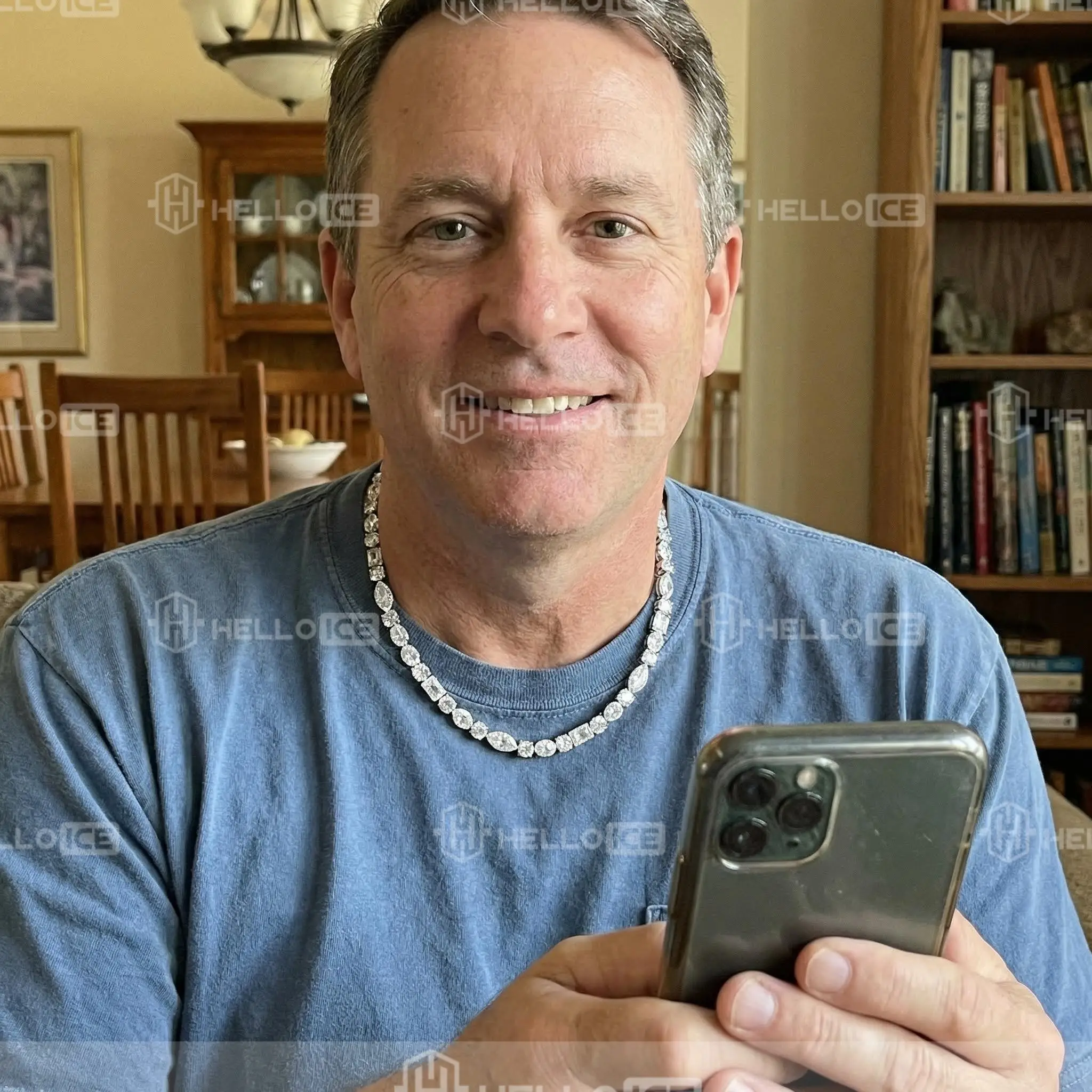 Helloice Review Image