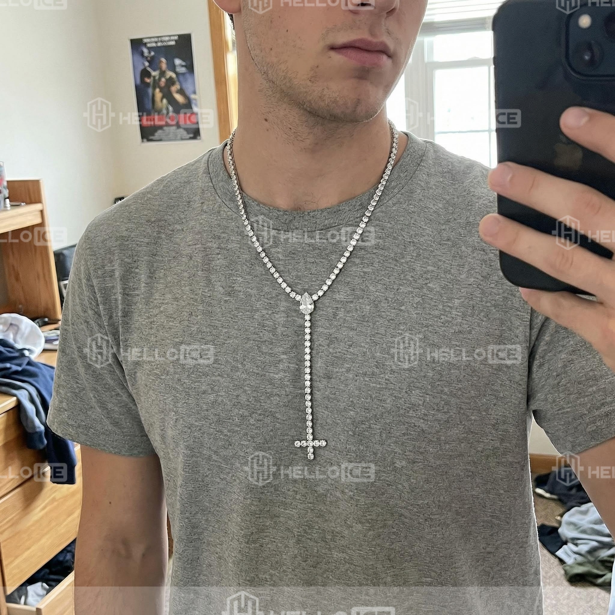 Helloice Review Image