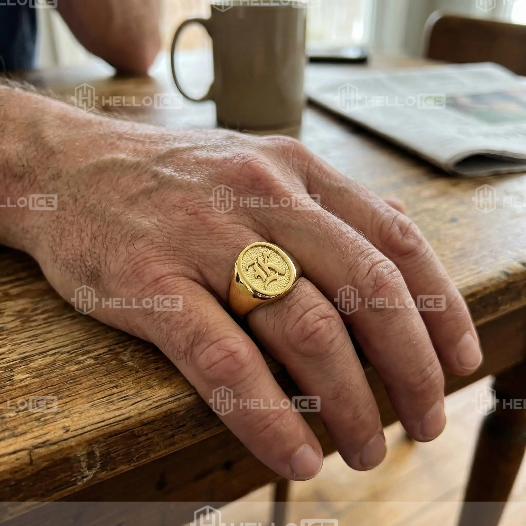 Helloice Review Image