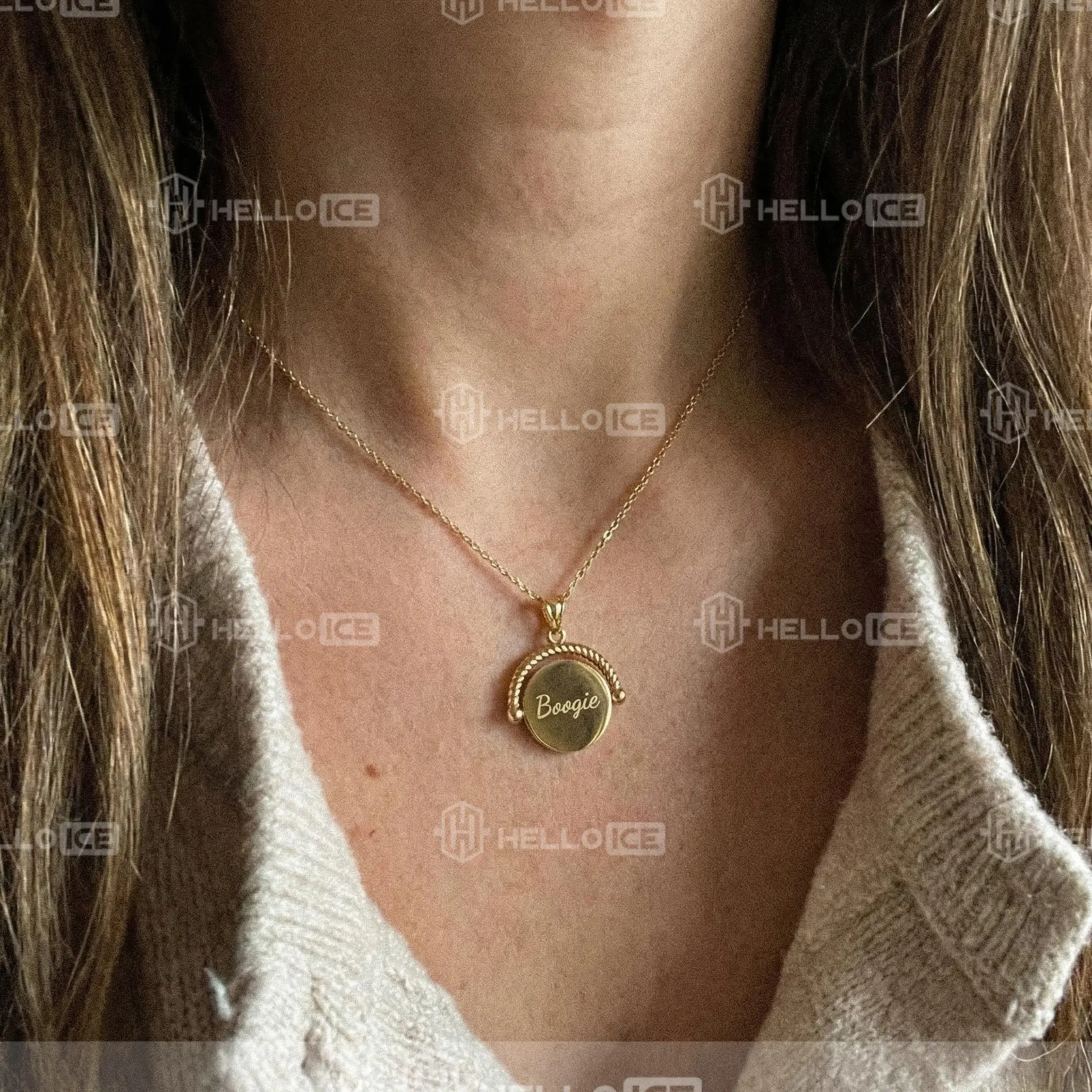 Helloice Review Image