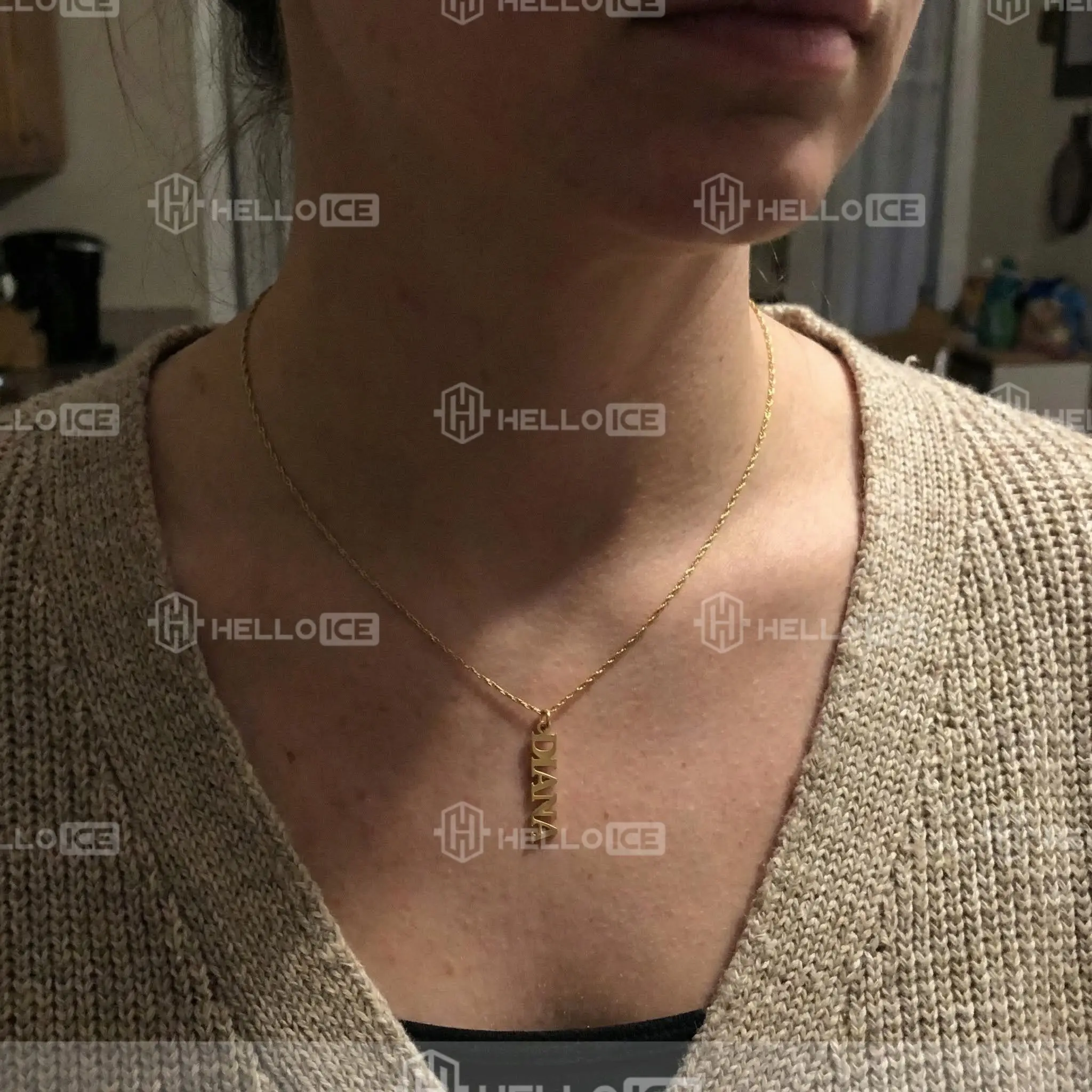 Helloice Review Image