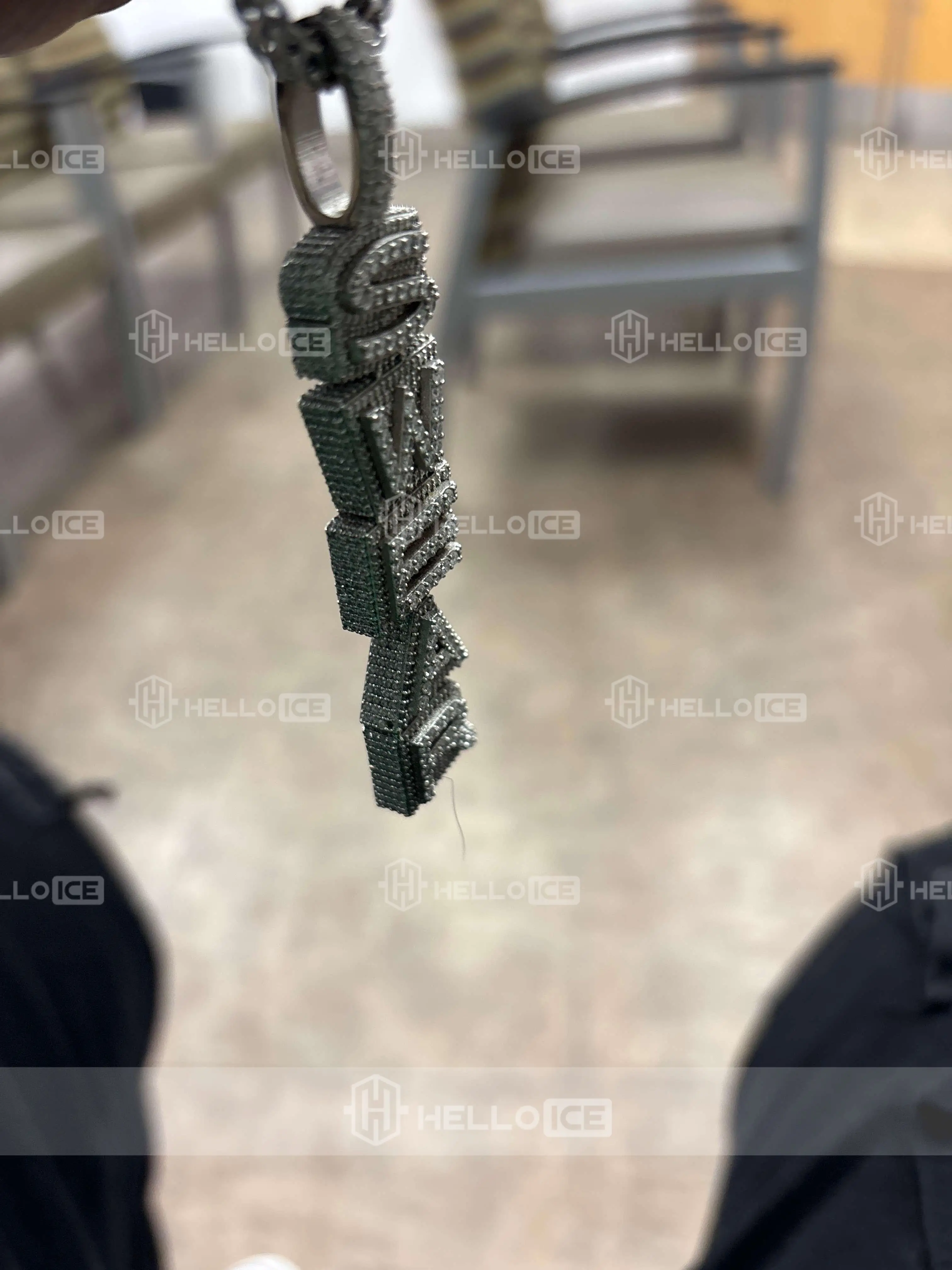 Helloice Review Image