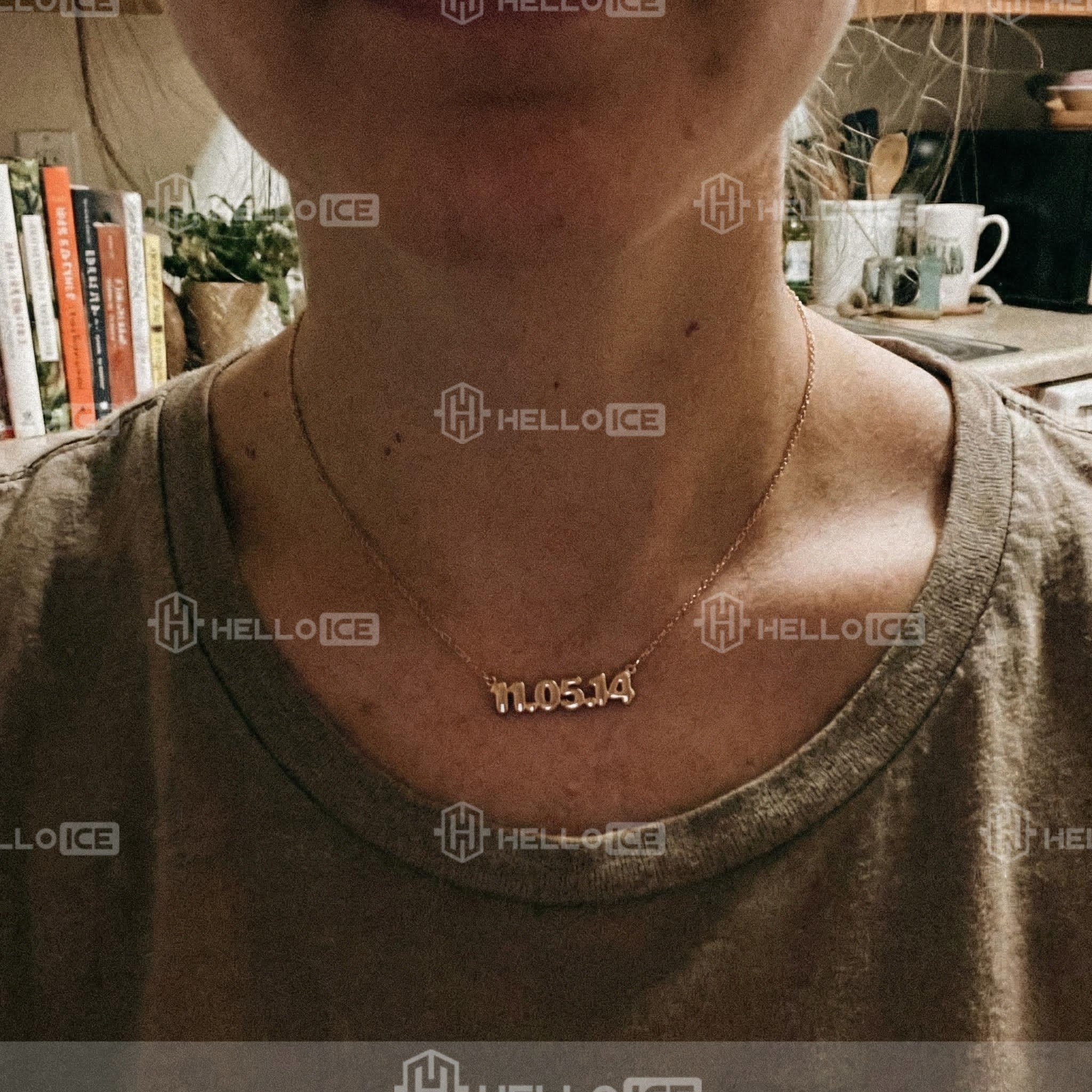 Helloice Review Image