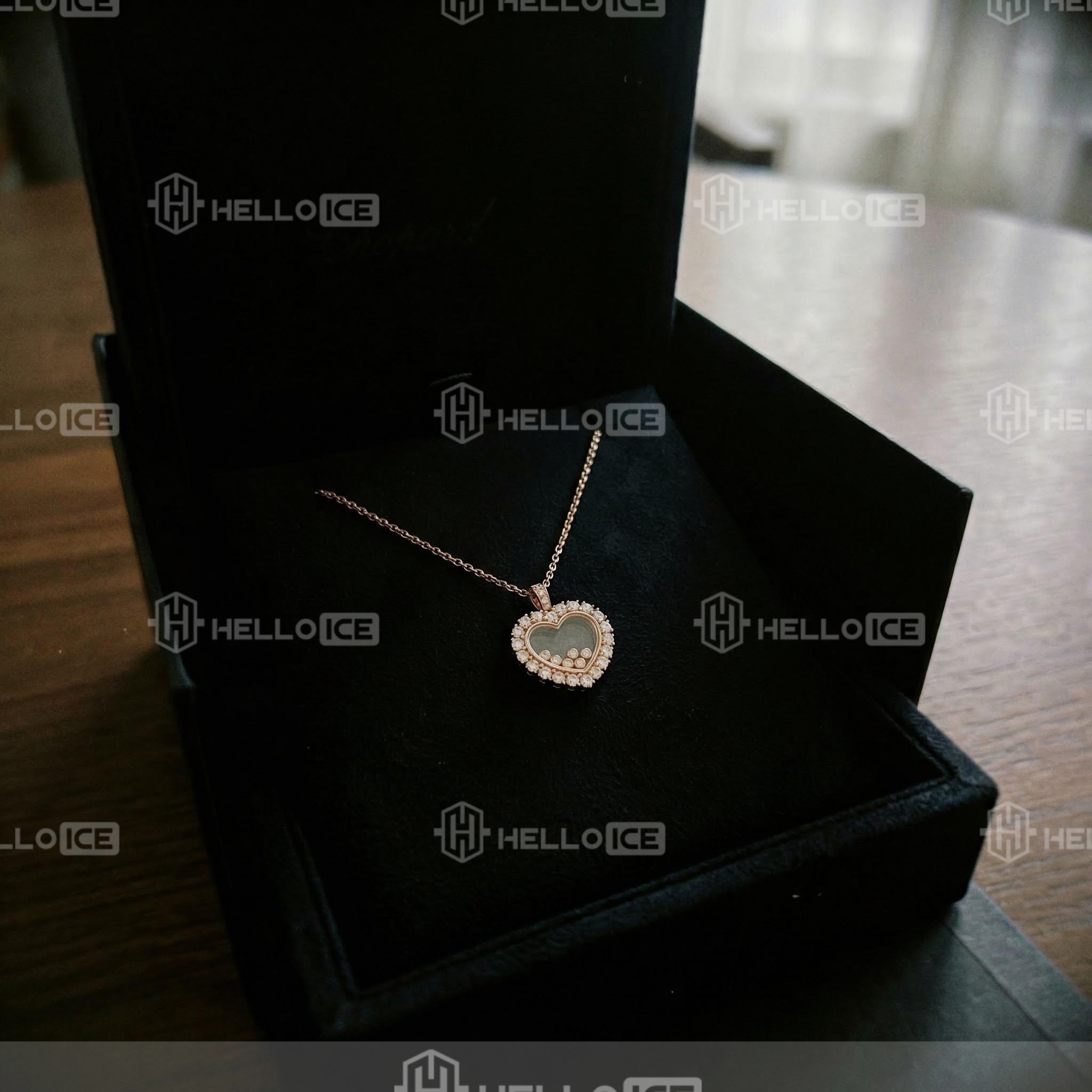 Helloice Review Image