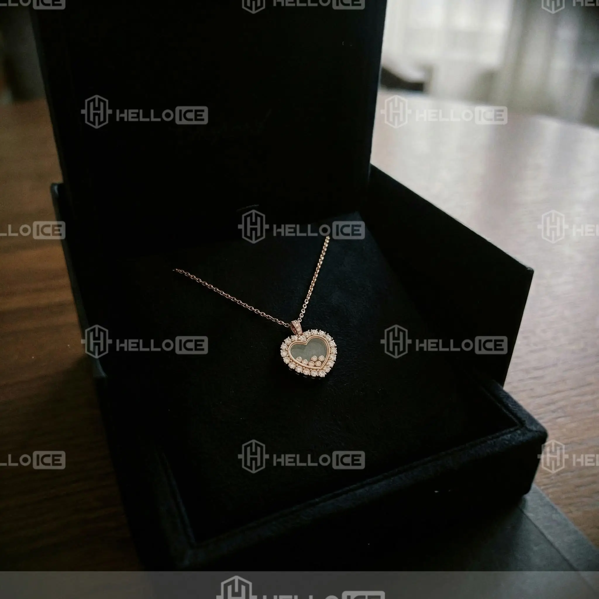 Helloice Review Image