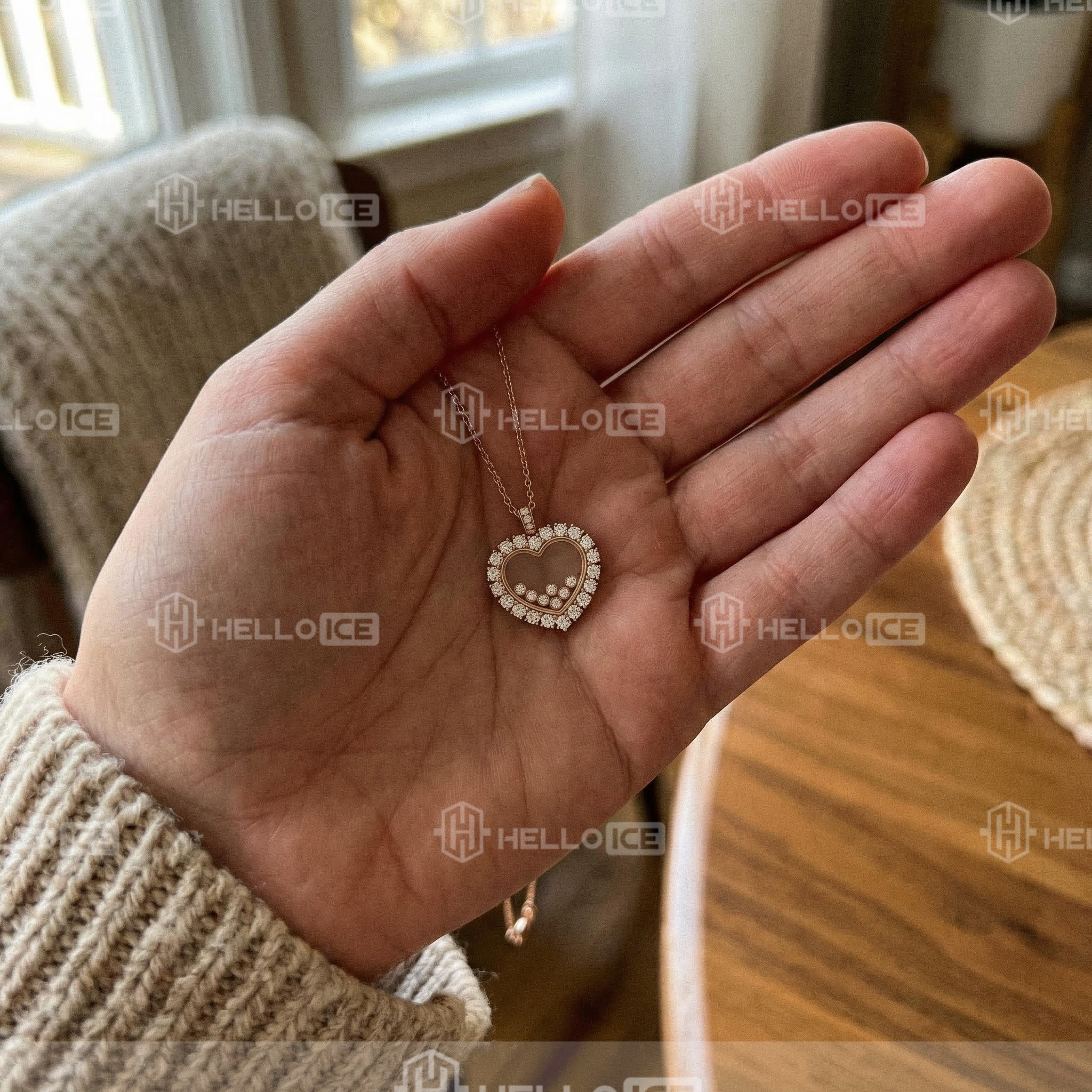 Helloice Review Image