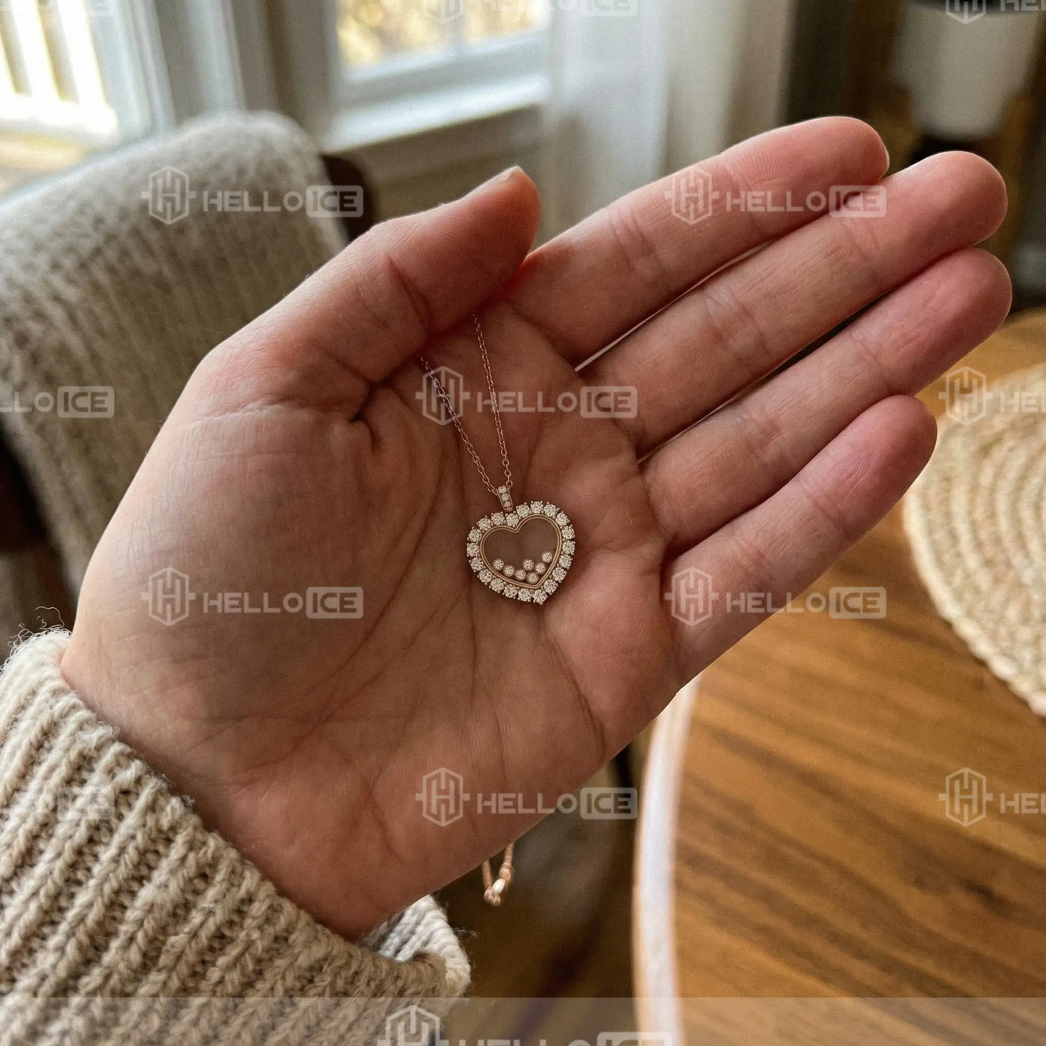 Helloice Review Image