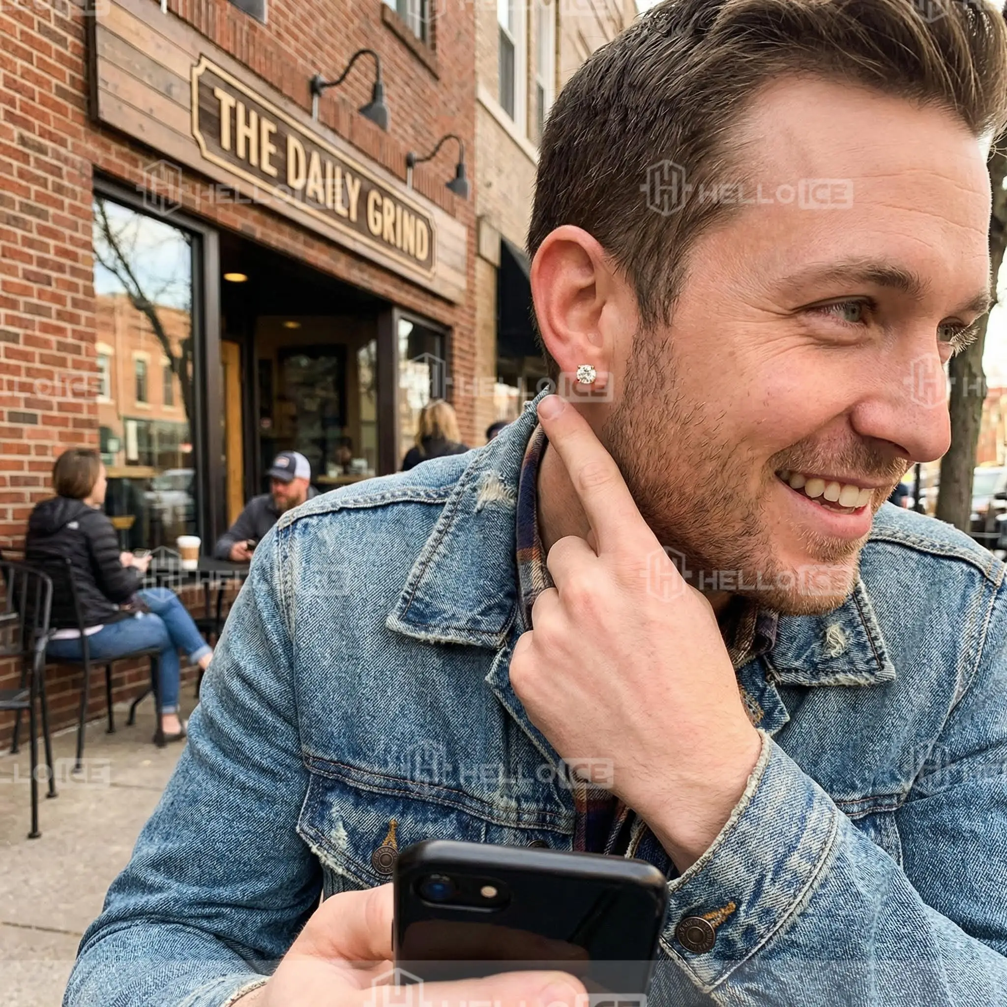 Helloice Review Image