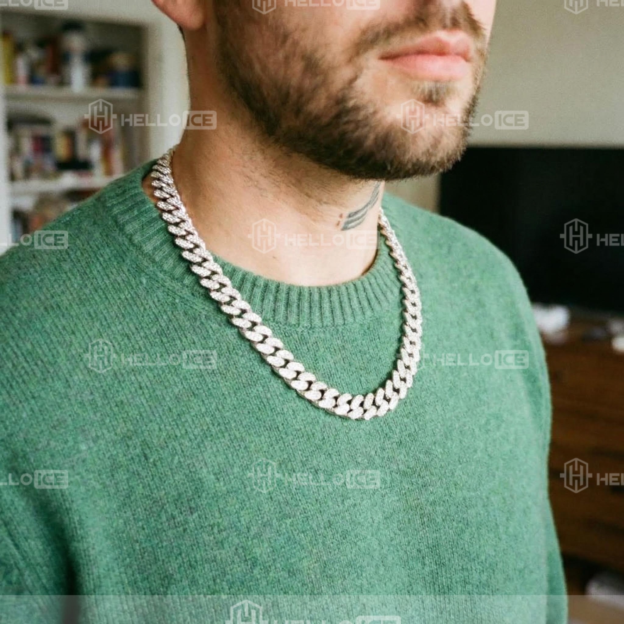 Helloice Review Image