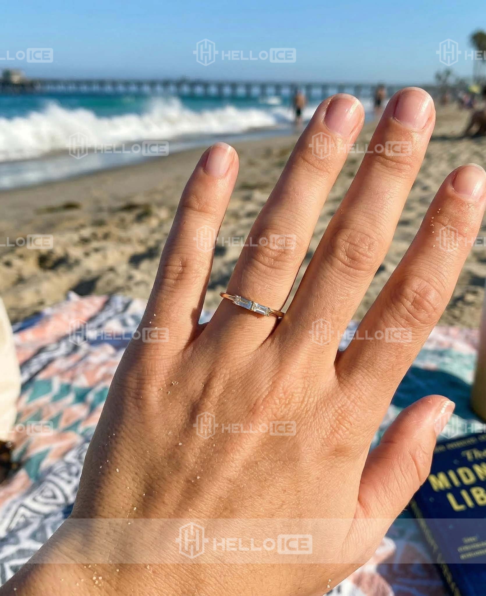 Helloice Review Image