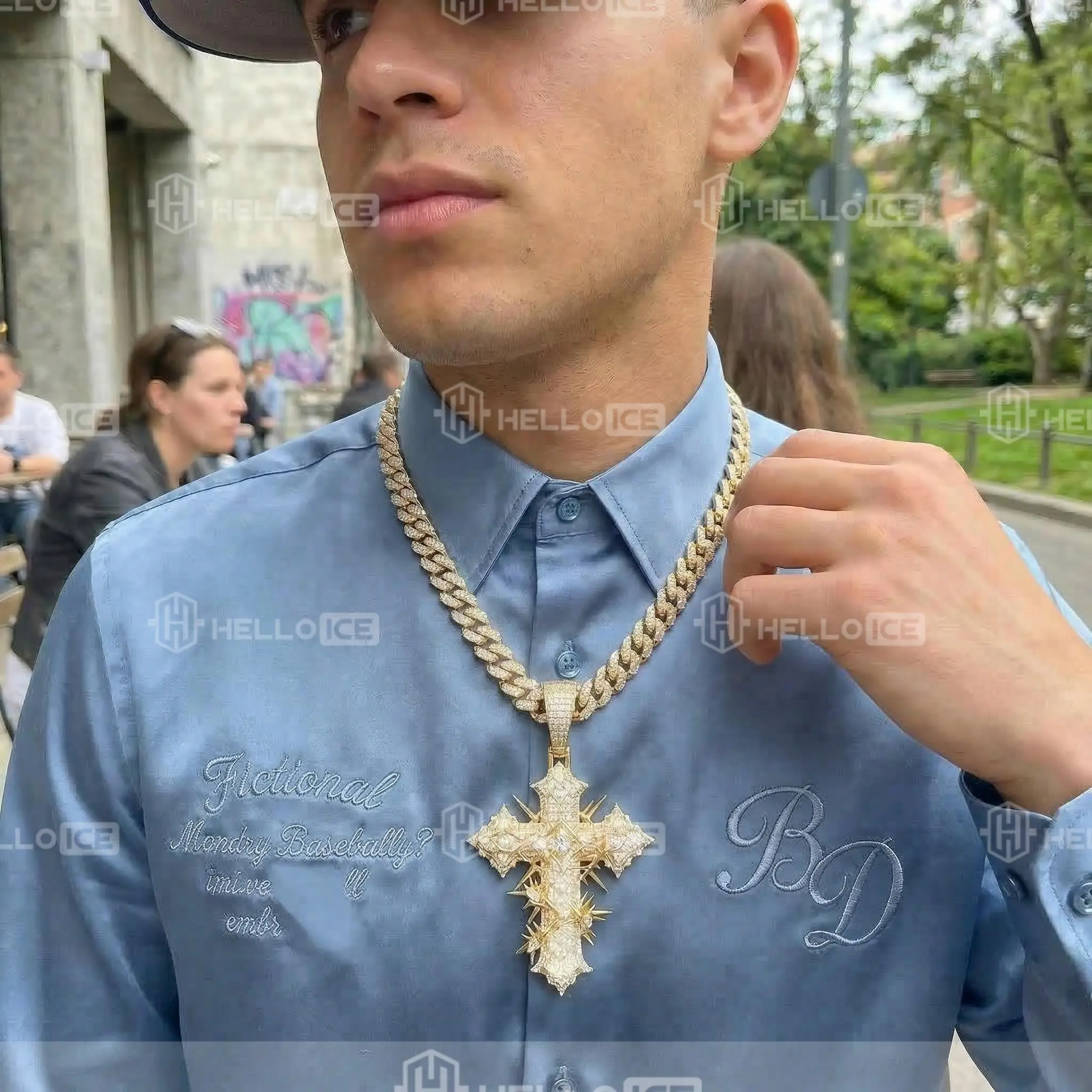 Helloice Review Image