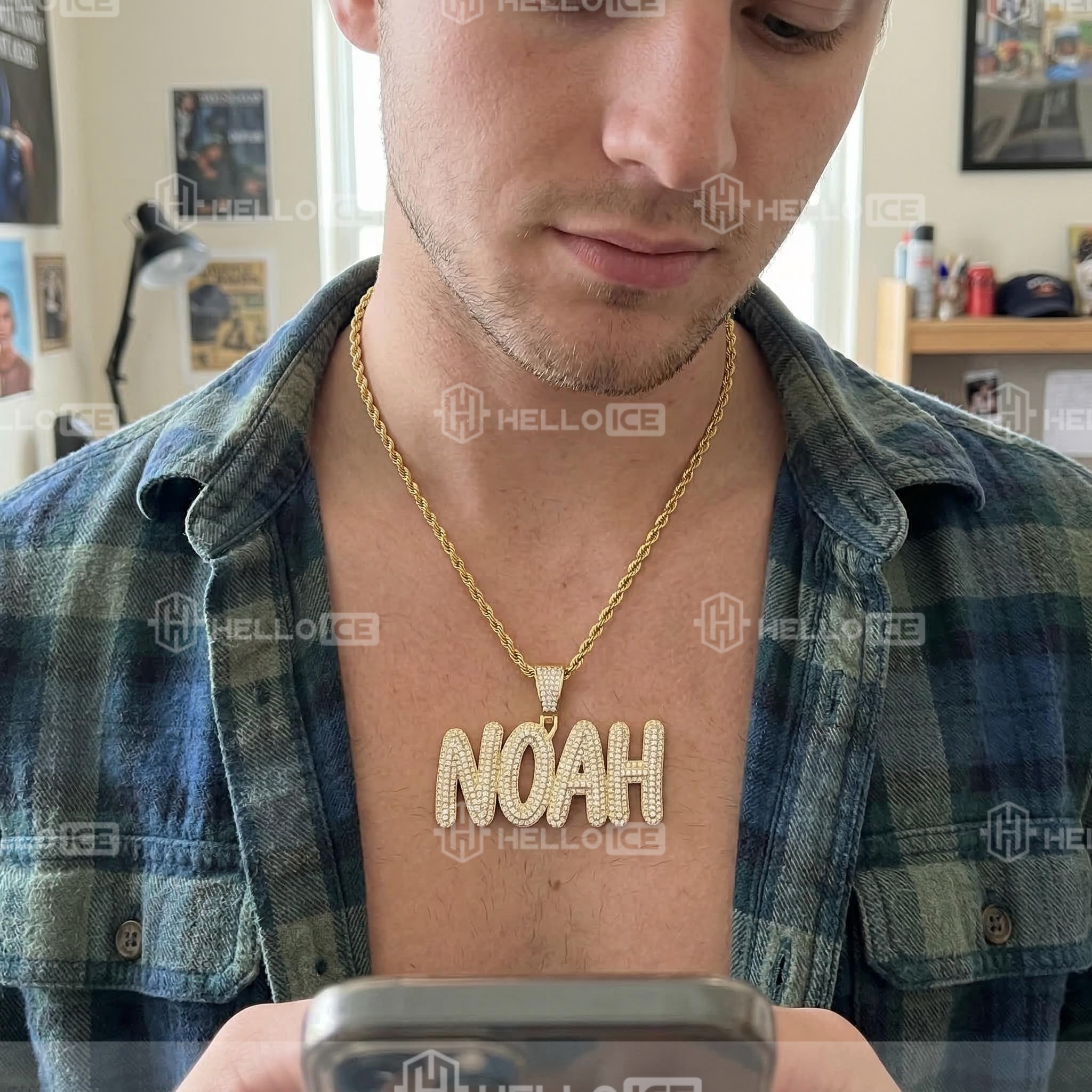 Helloice Review Image