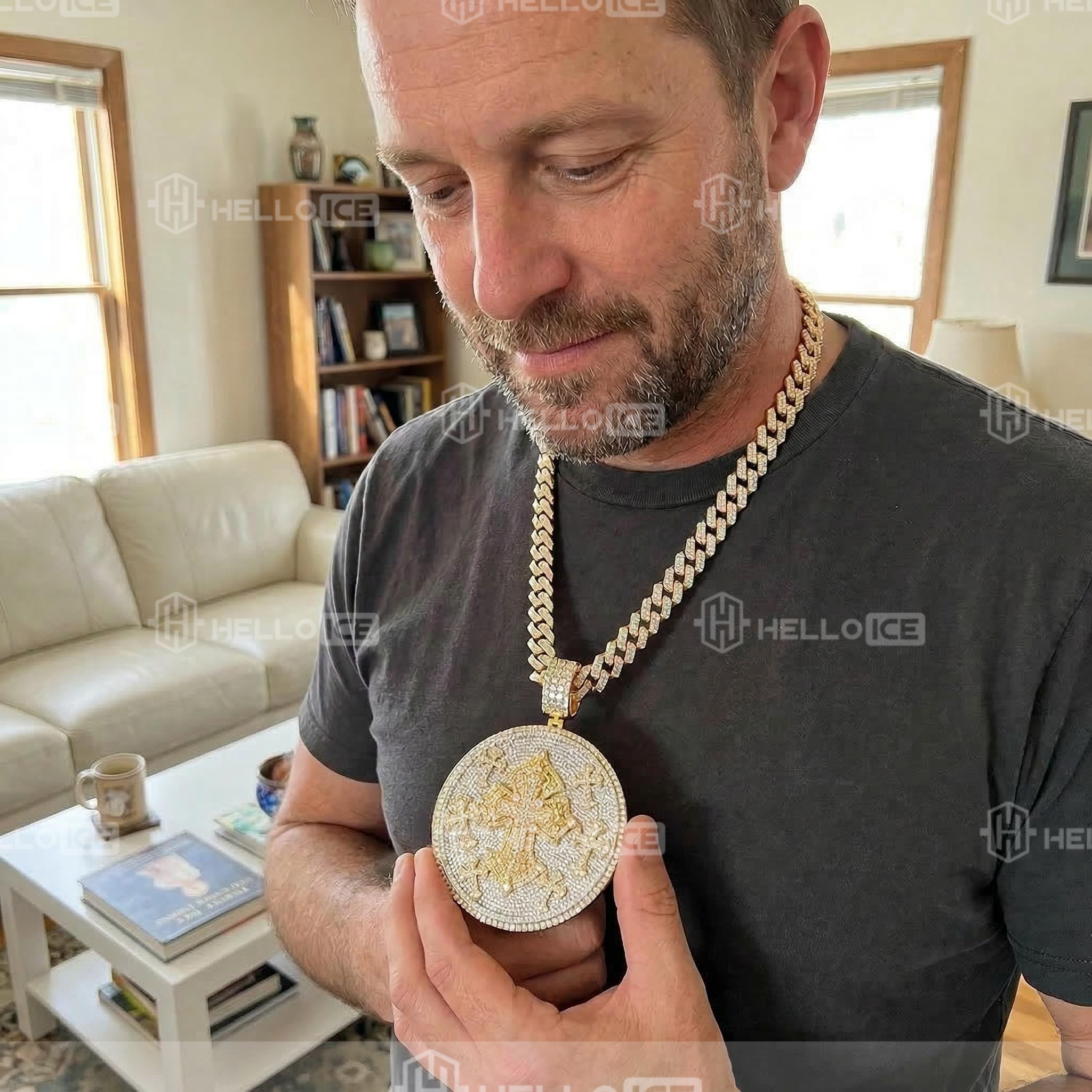 Helloice Review Image