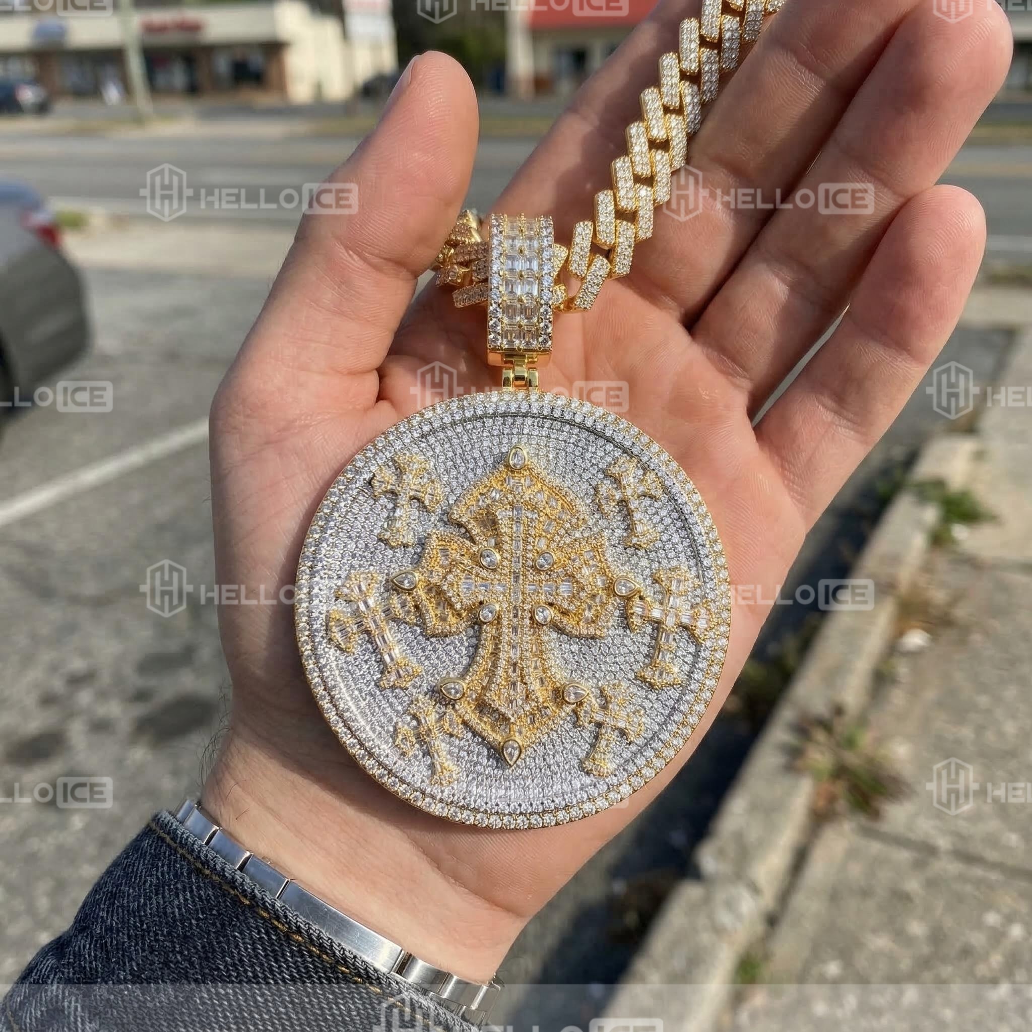 Helloice Review Image