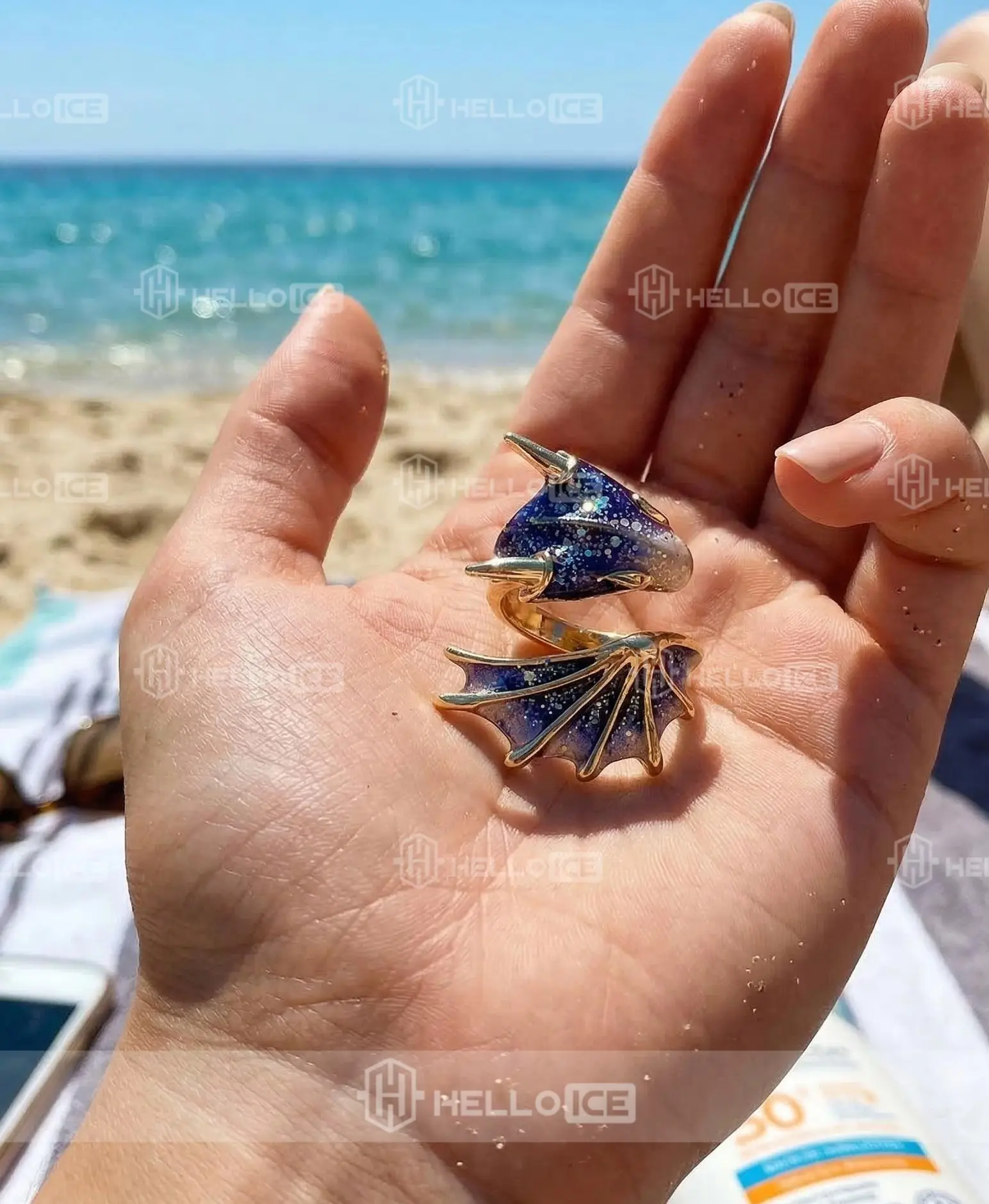 Helloice Review Image