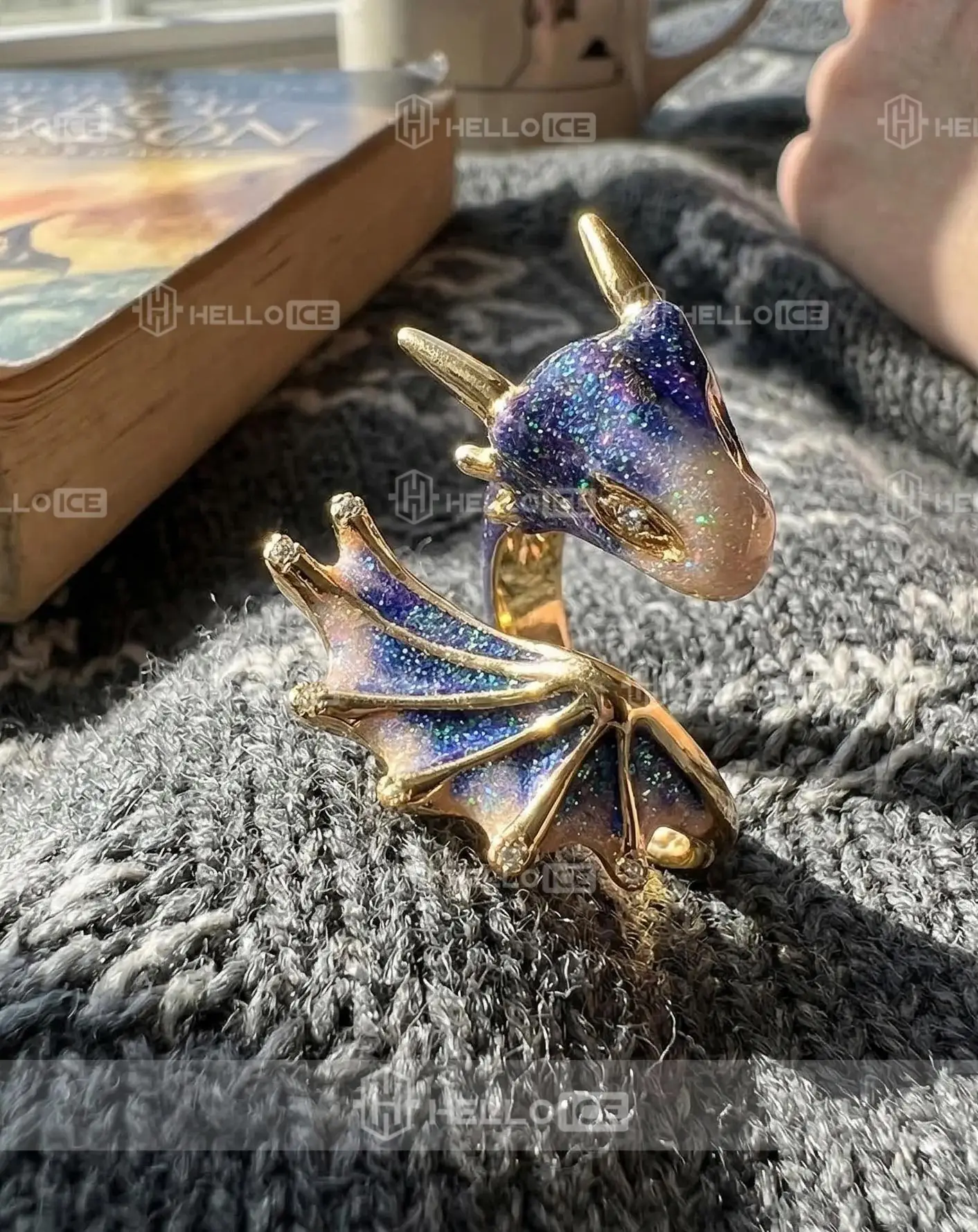 Helloice Review Image