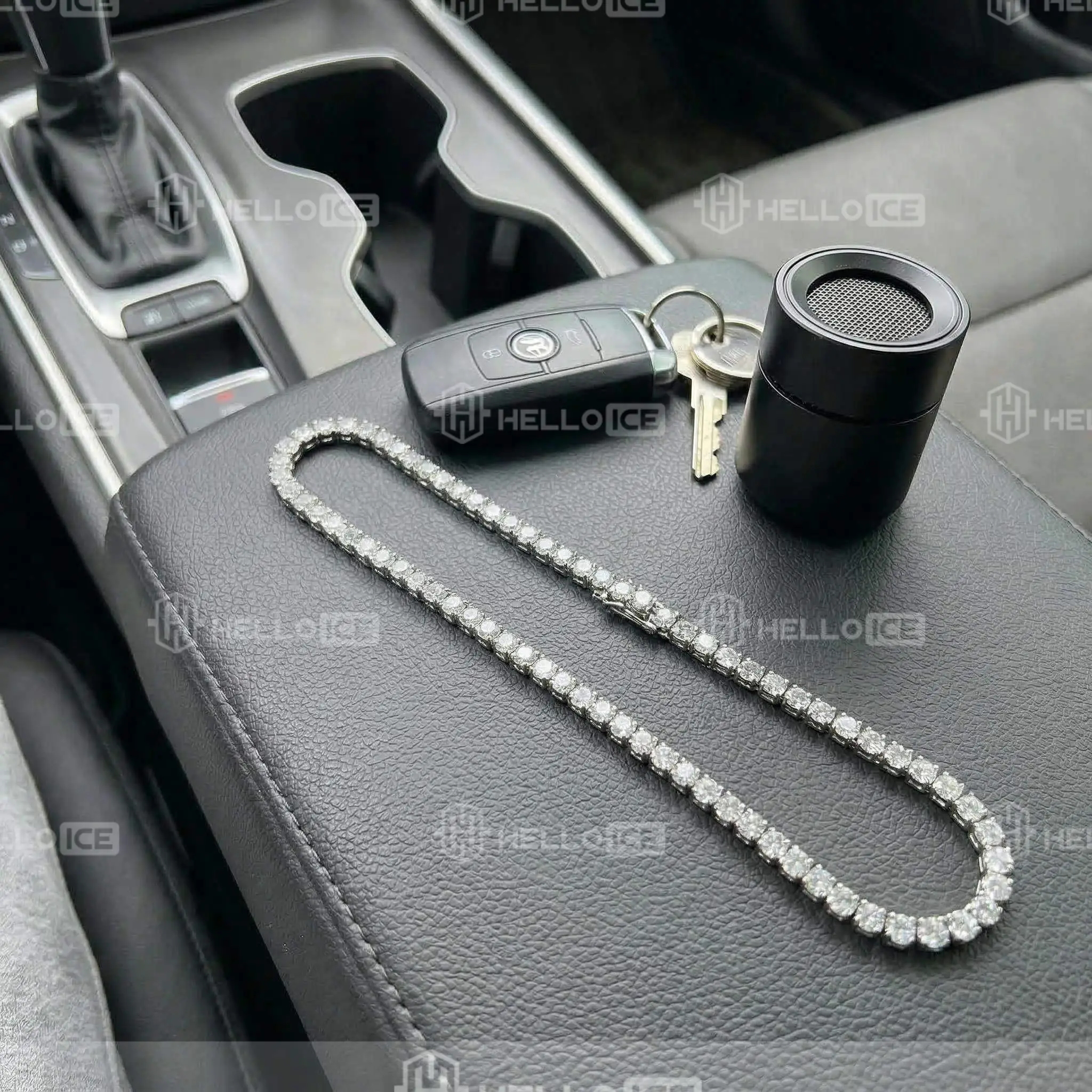 Helloice Review Image