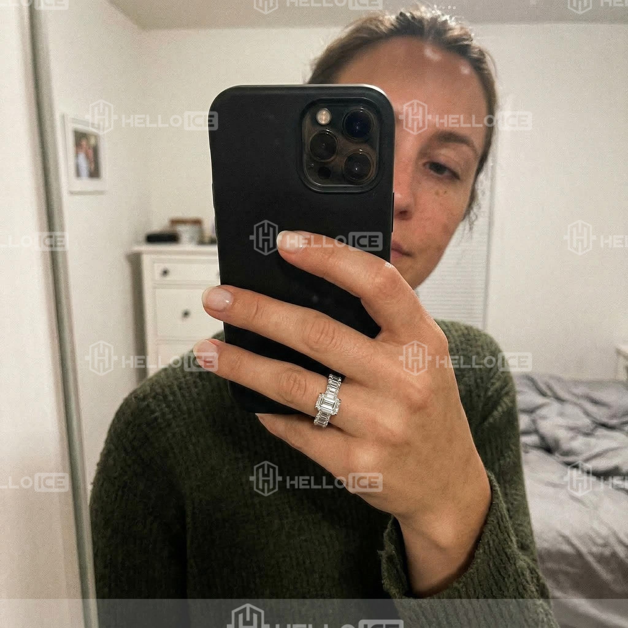 Helloice Review Image