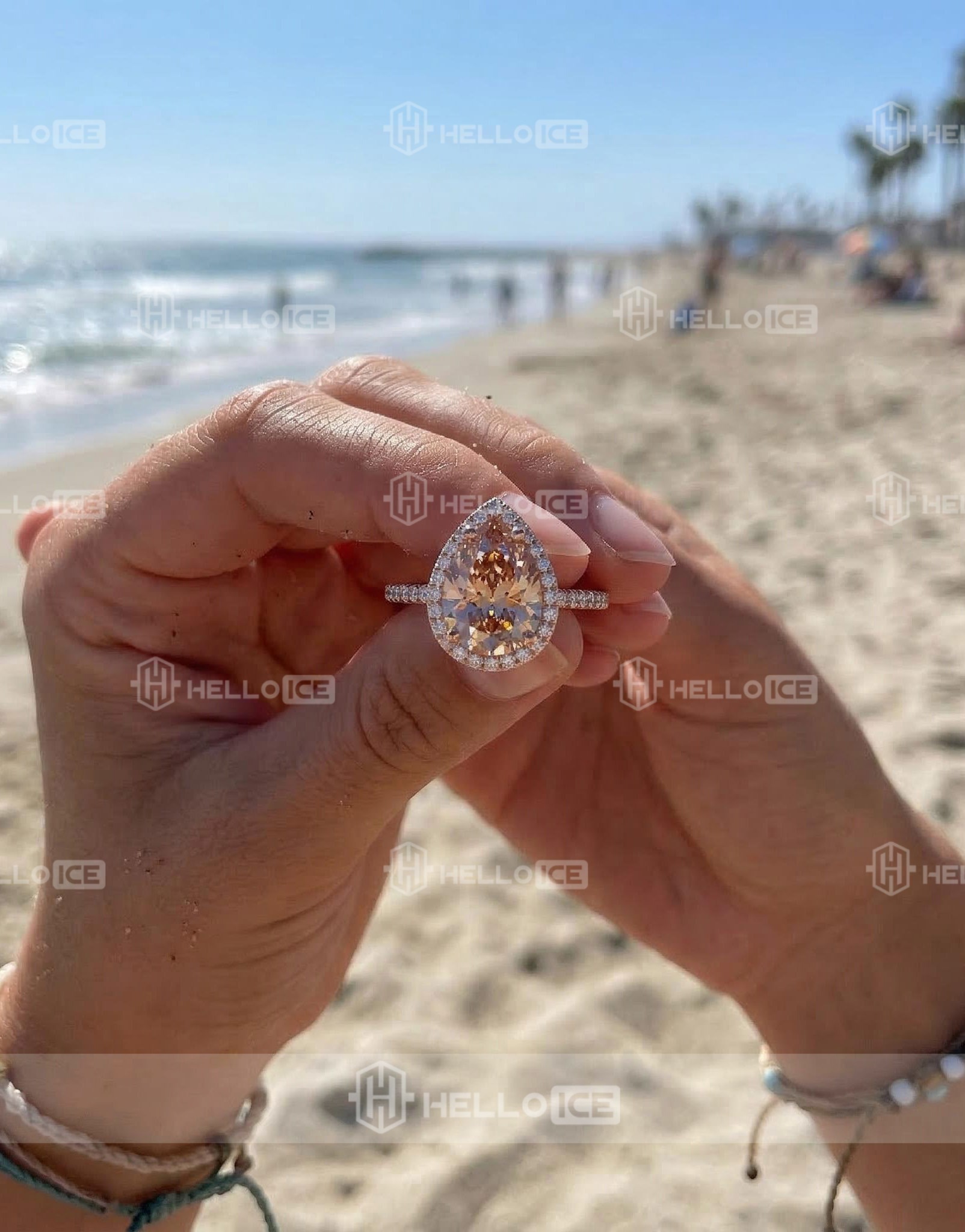 Helloice Review Image