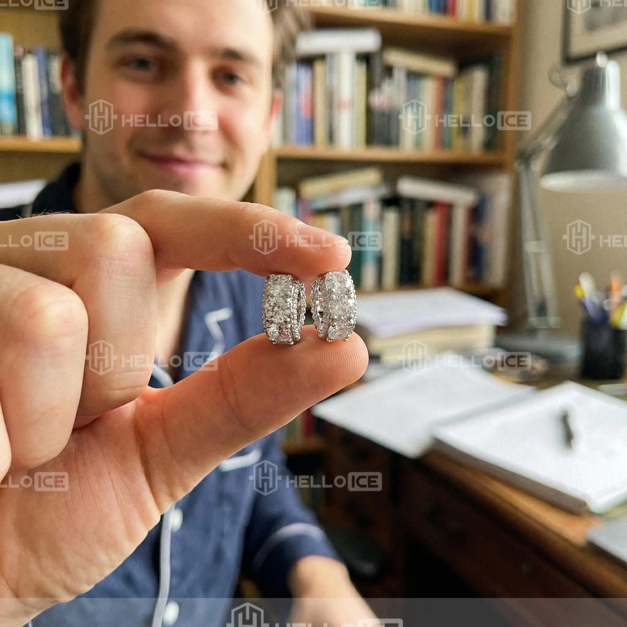 Helloice Review Image