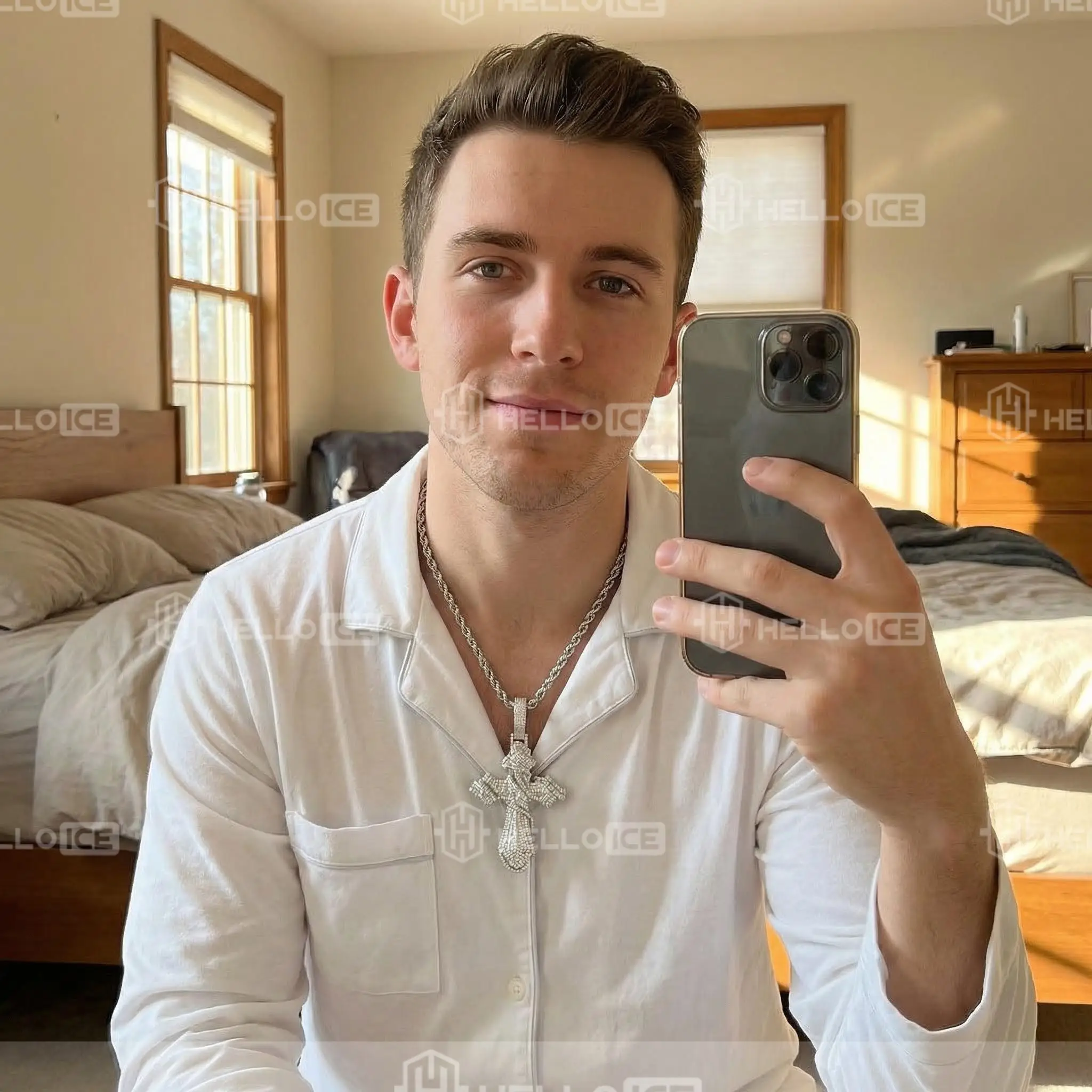 Helloice Review Image