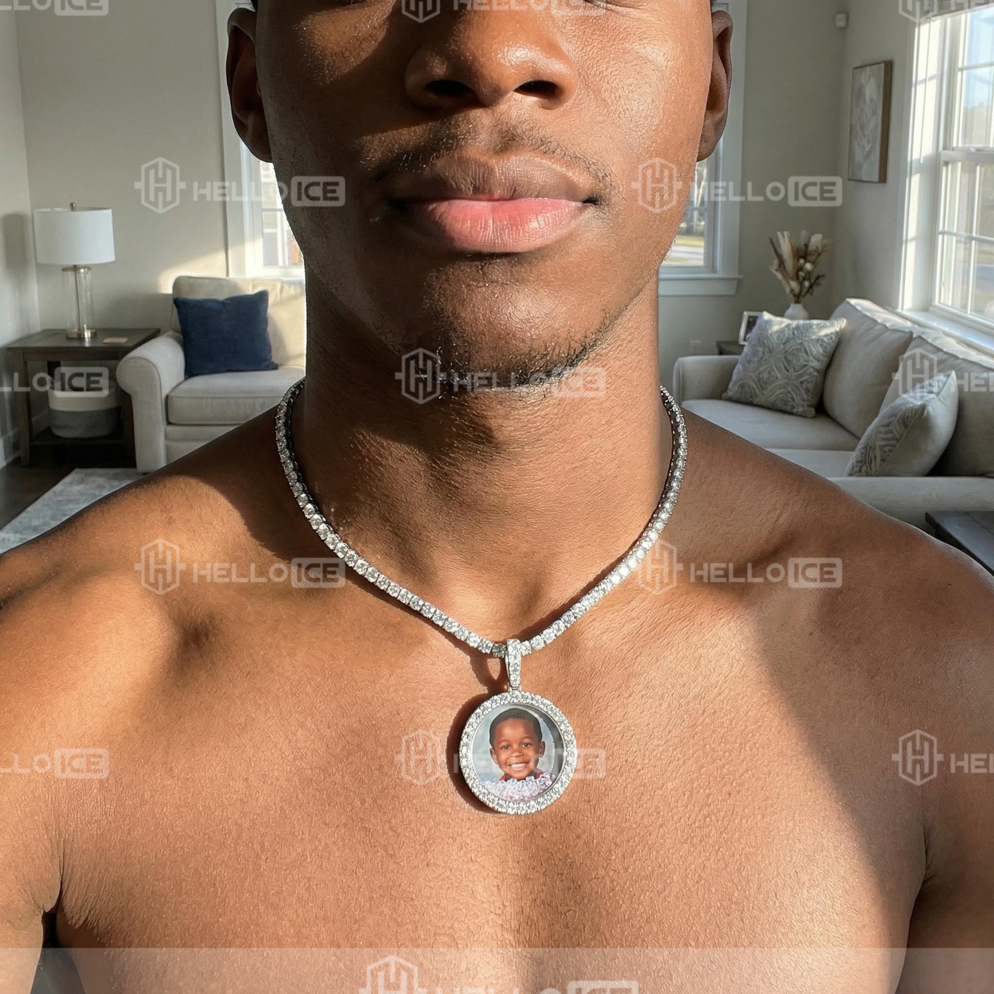 Helloice Review Image