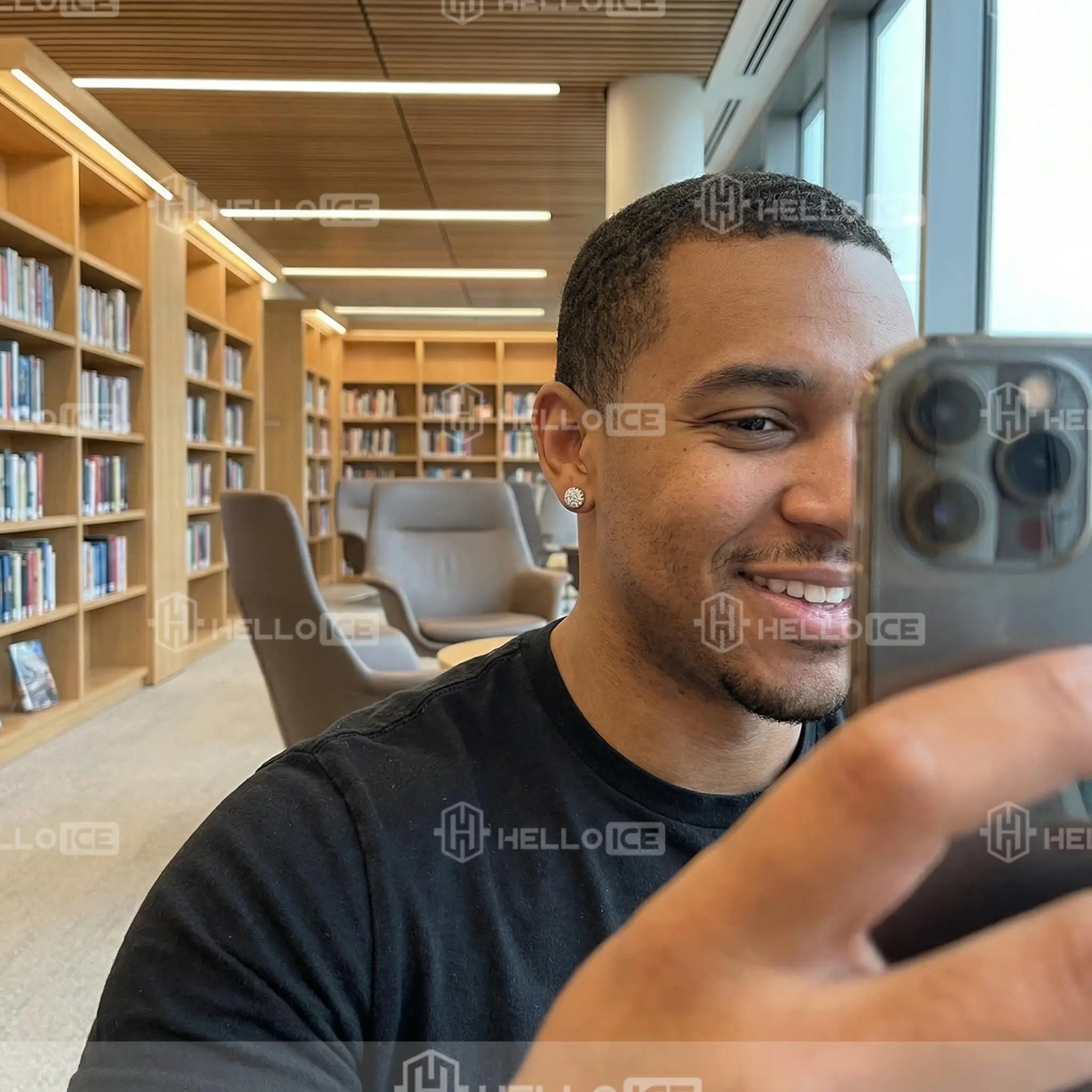 Helloice Review Image