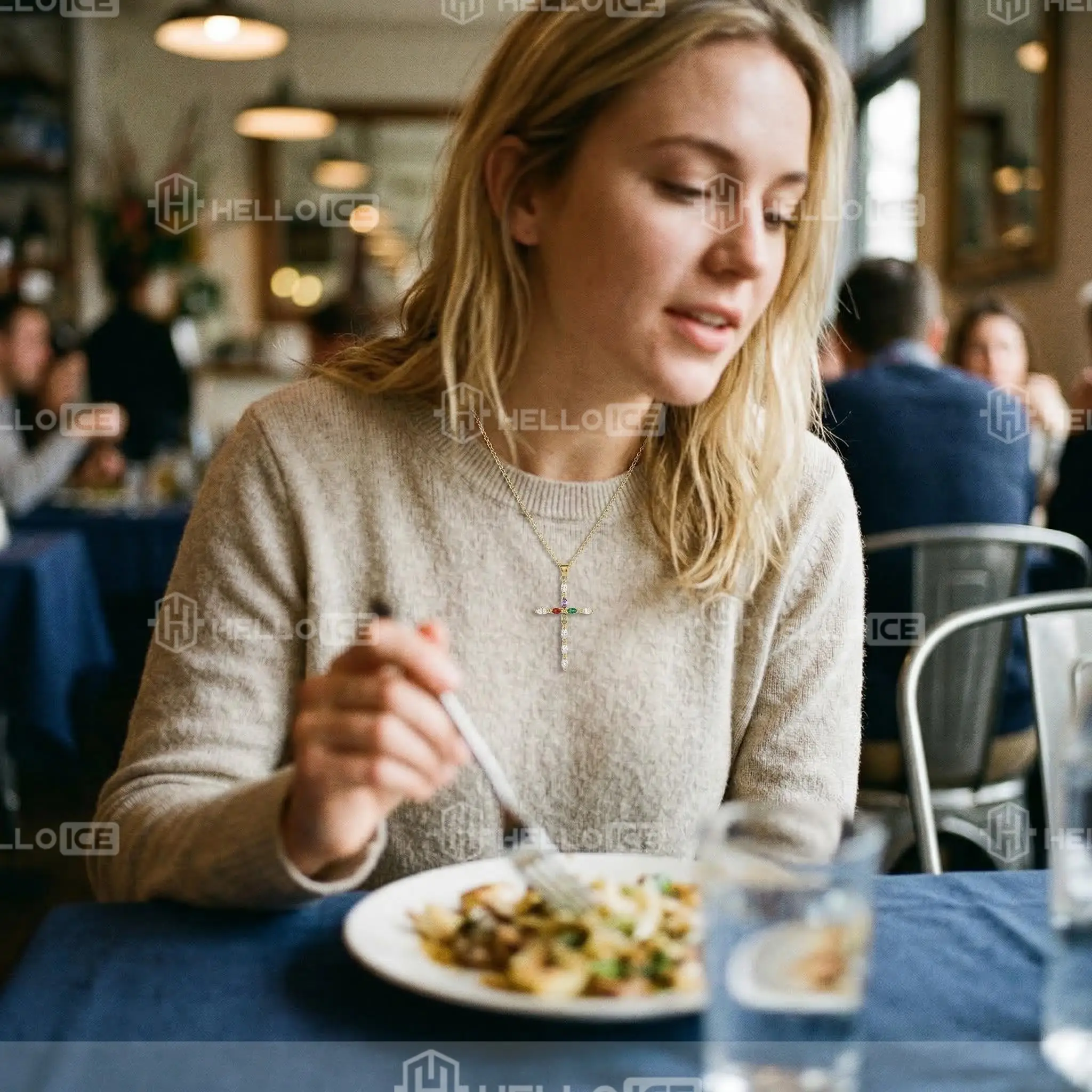 Helloice Review Image