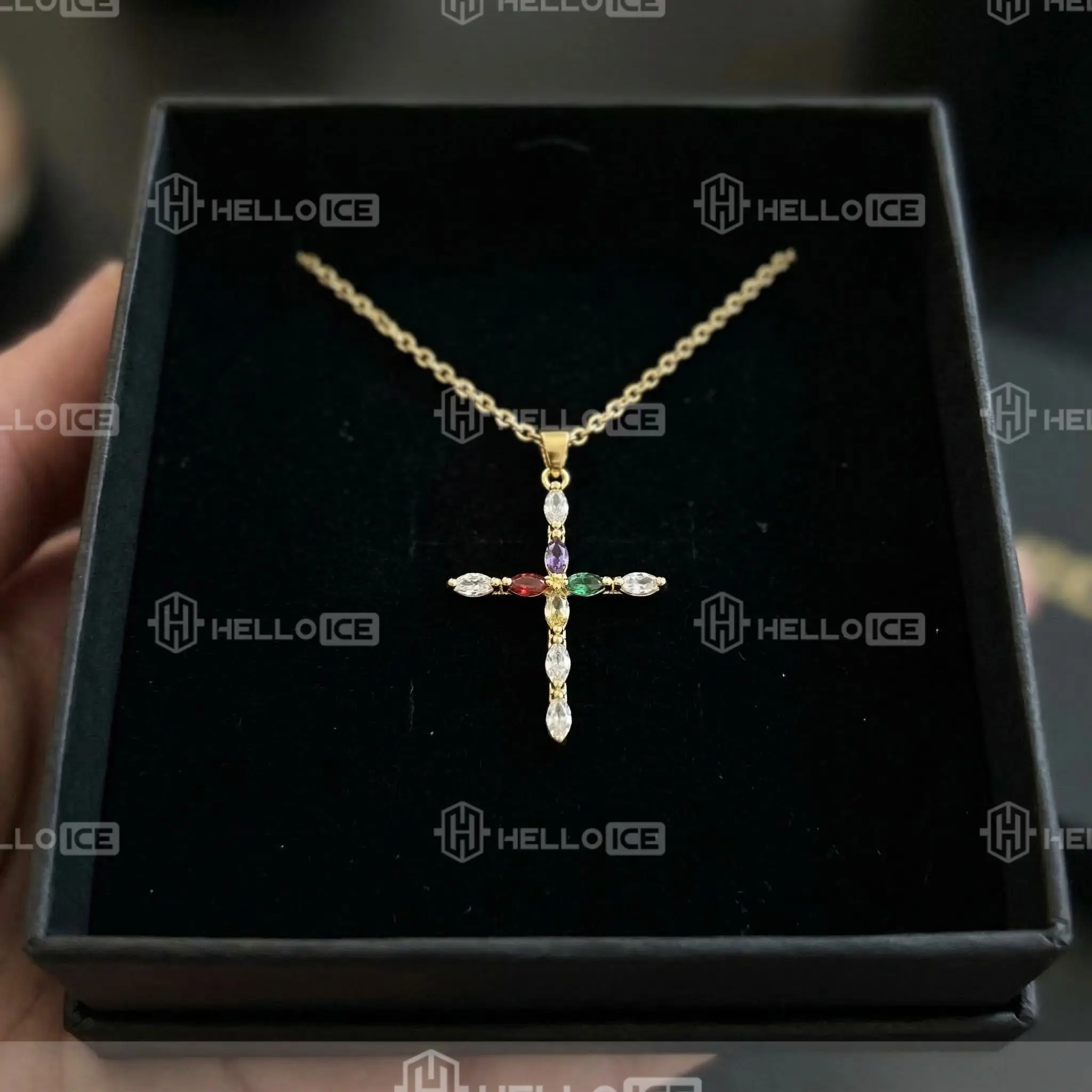 Helloice Review Image