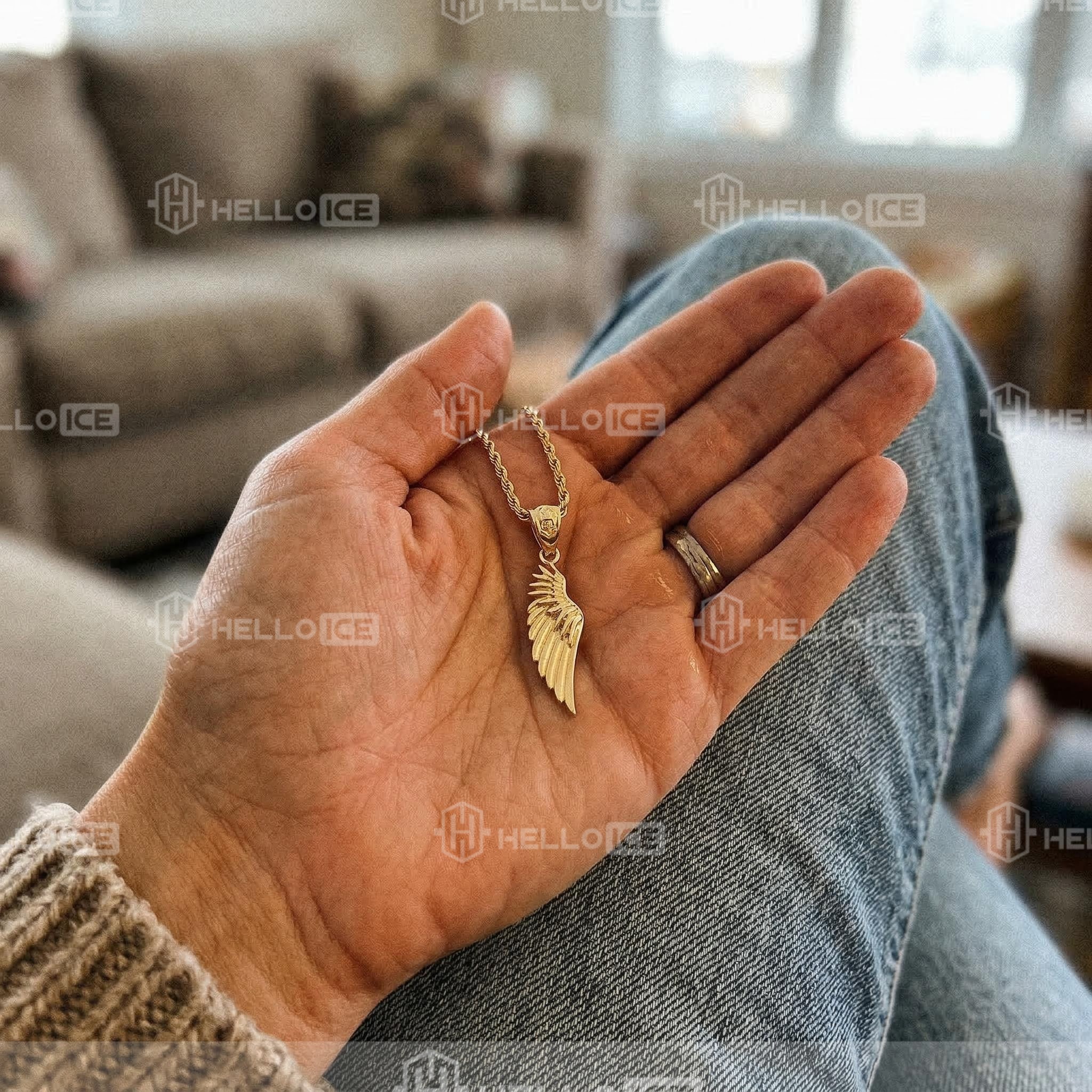 Helloice Review Image