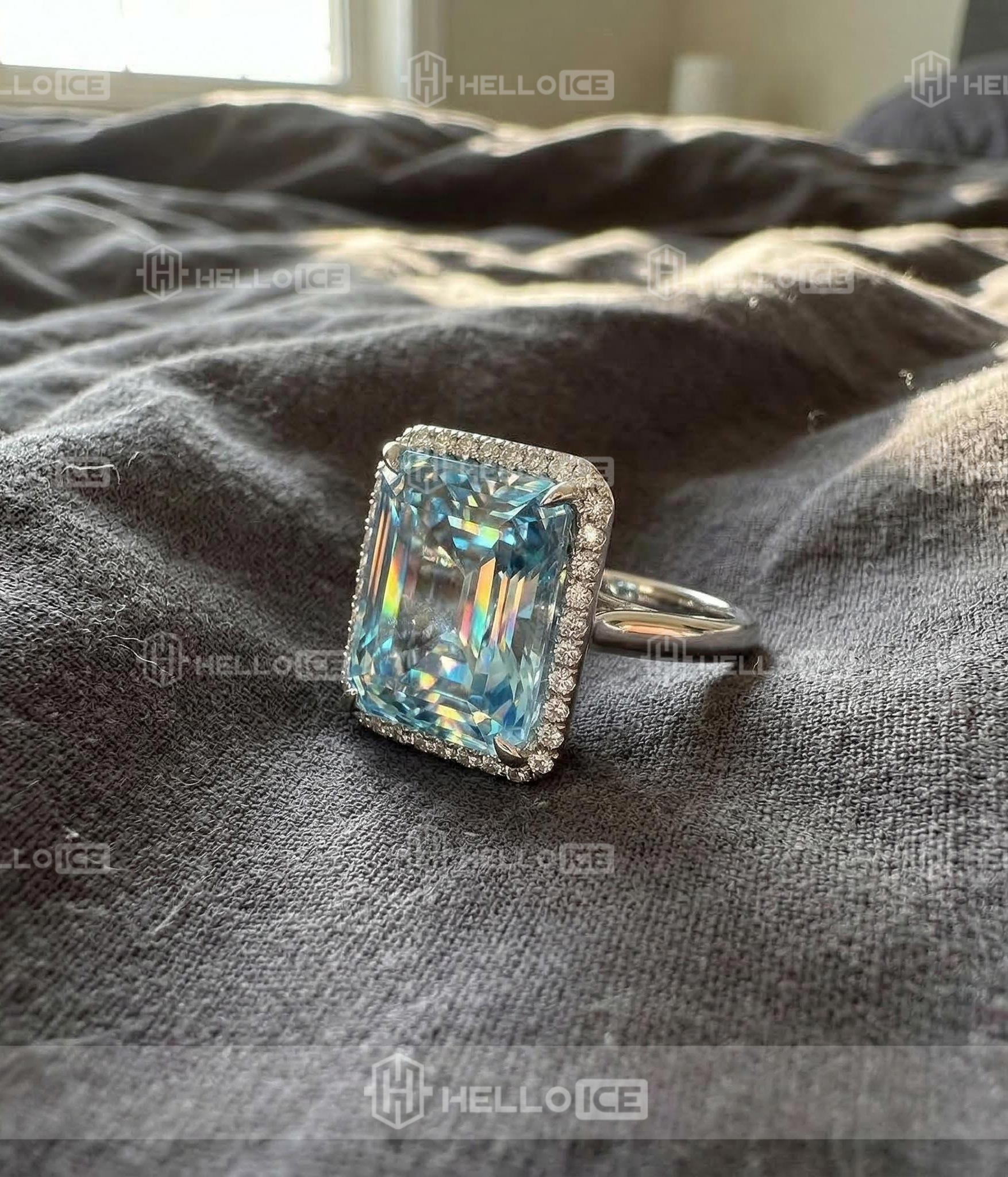 Helloice Review Image