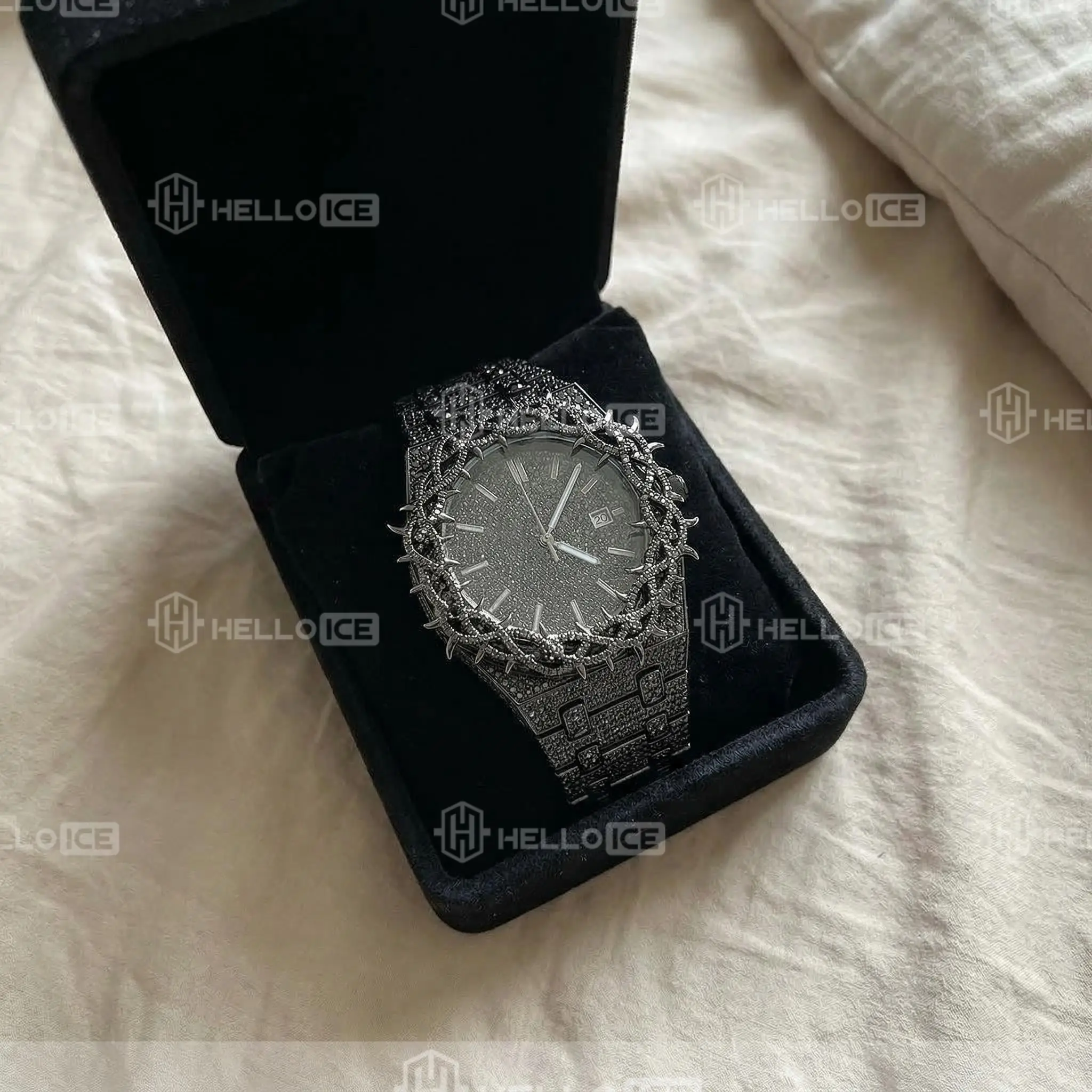 Helloice Review Image