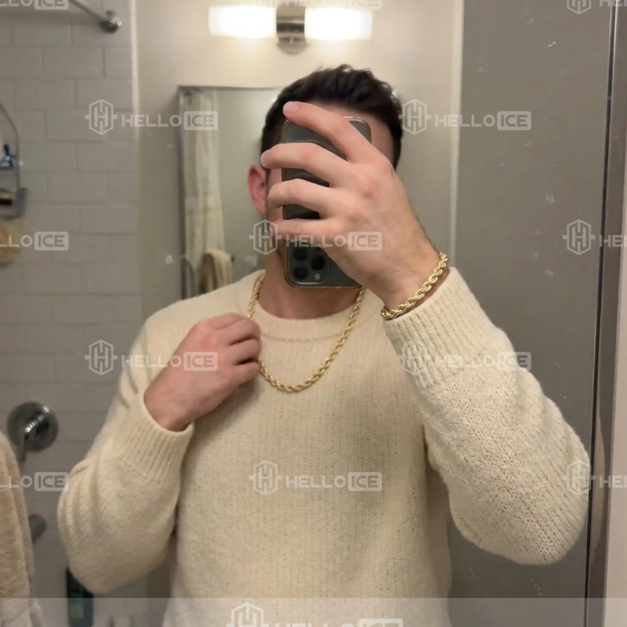 Helloice Review Image