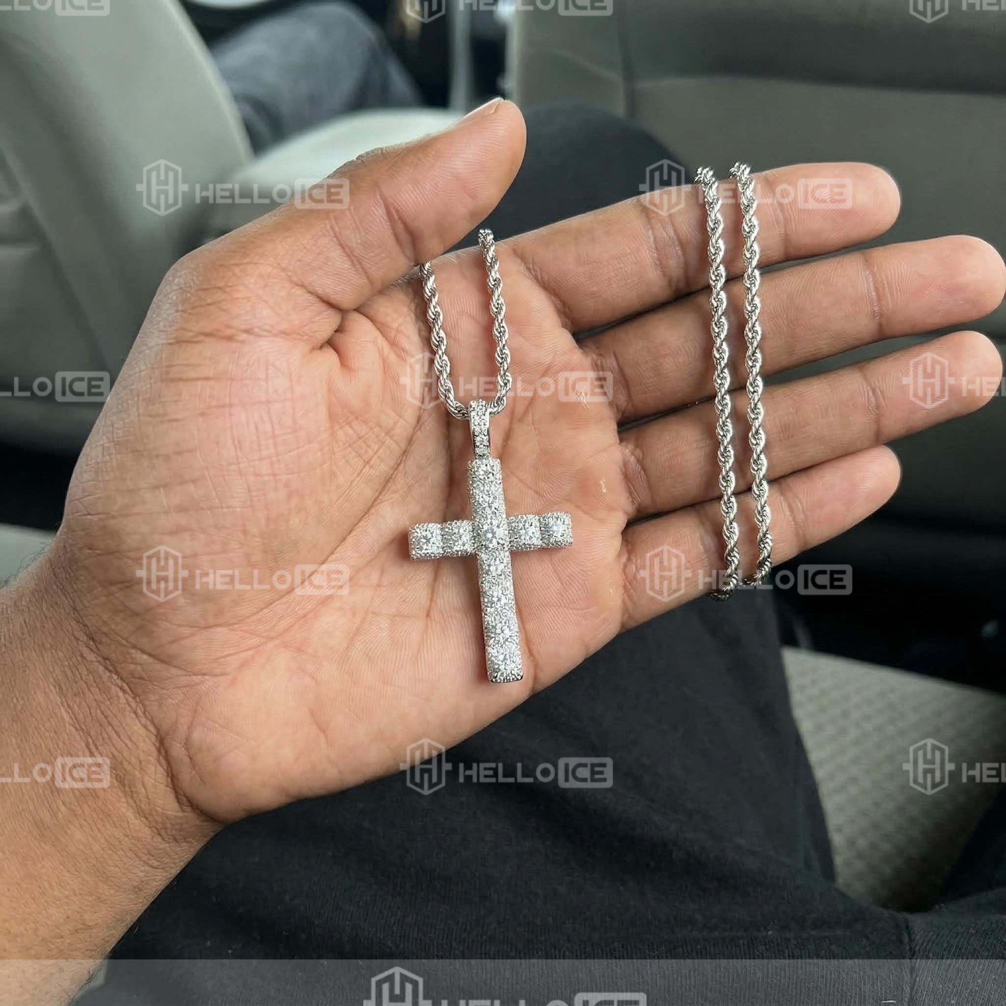 Helloice Review Image