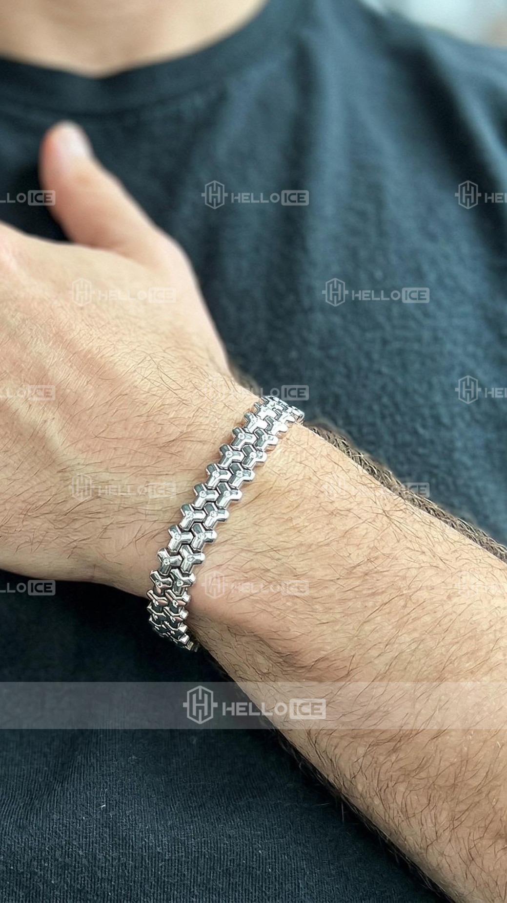 Helloice Review Image