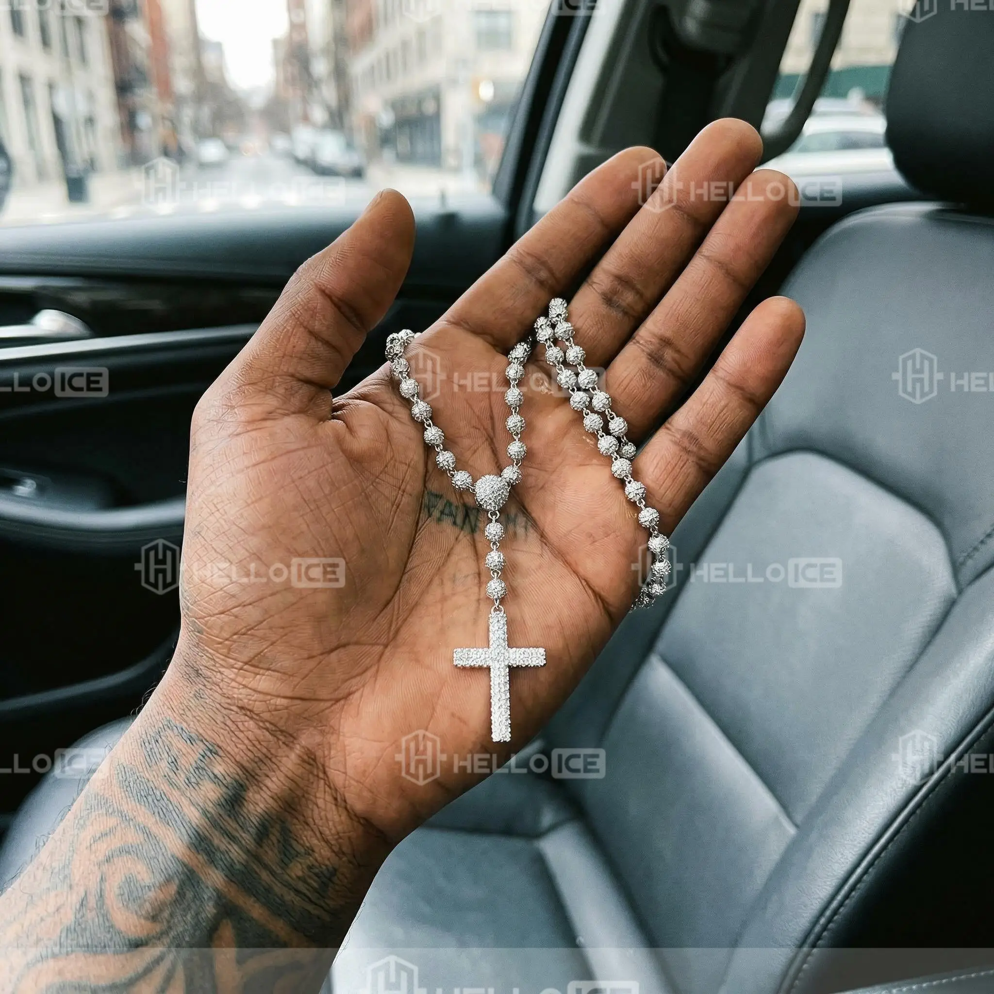 Helloice Review Image