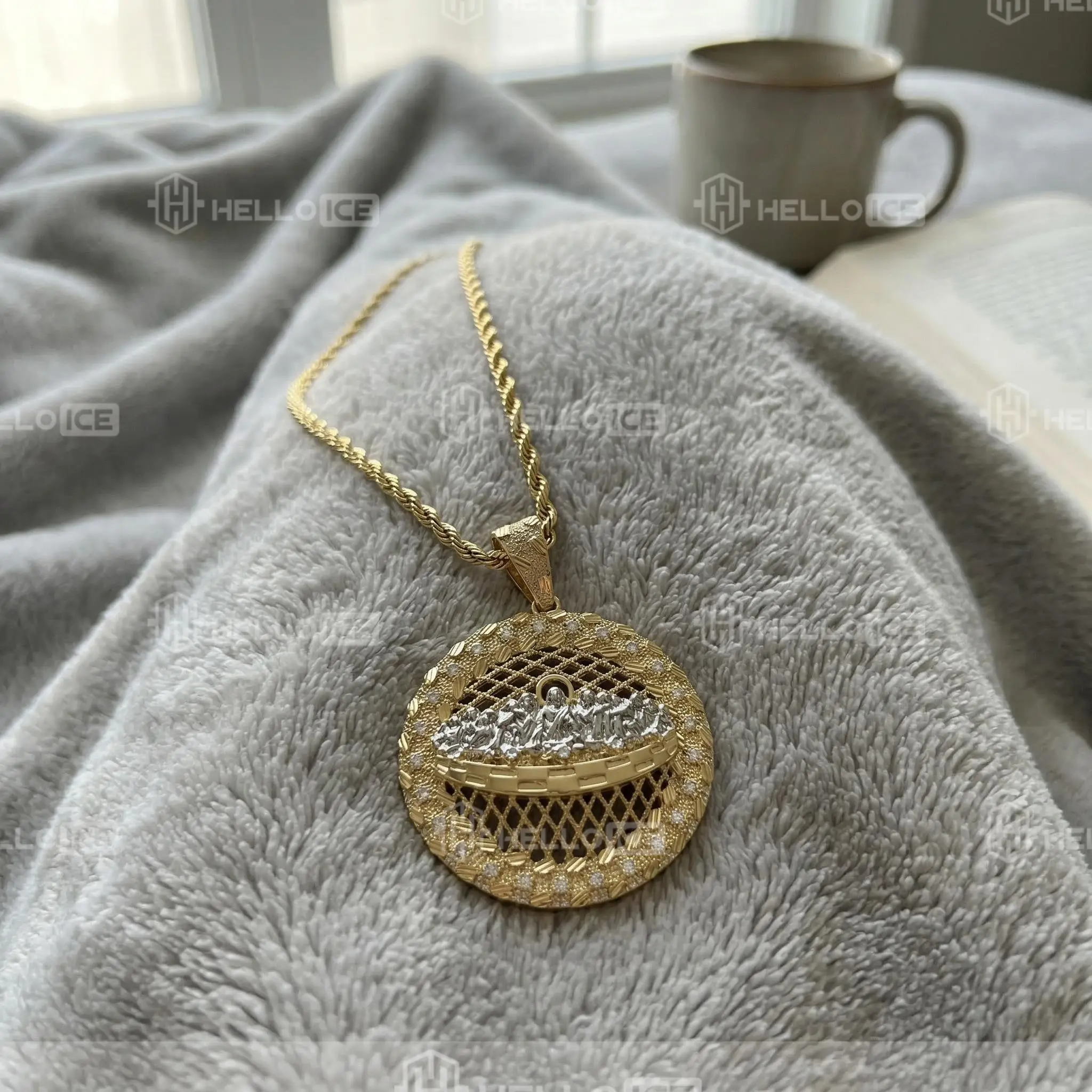 Helloice Review Image