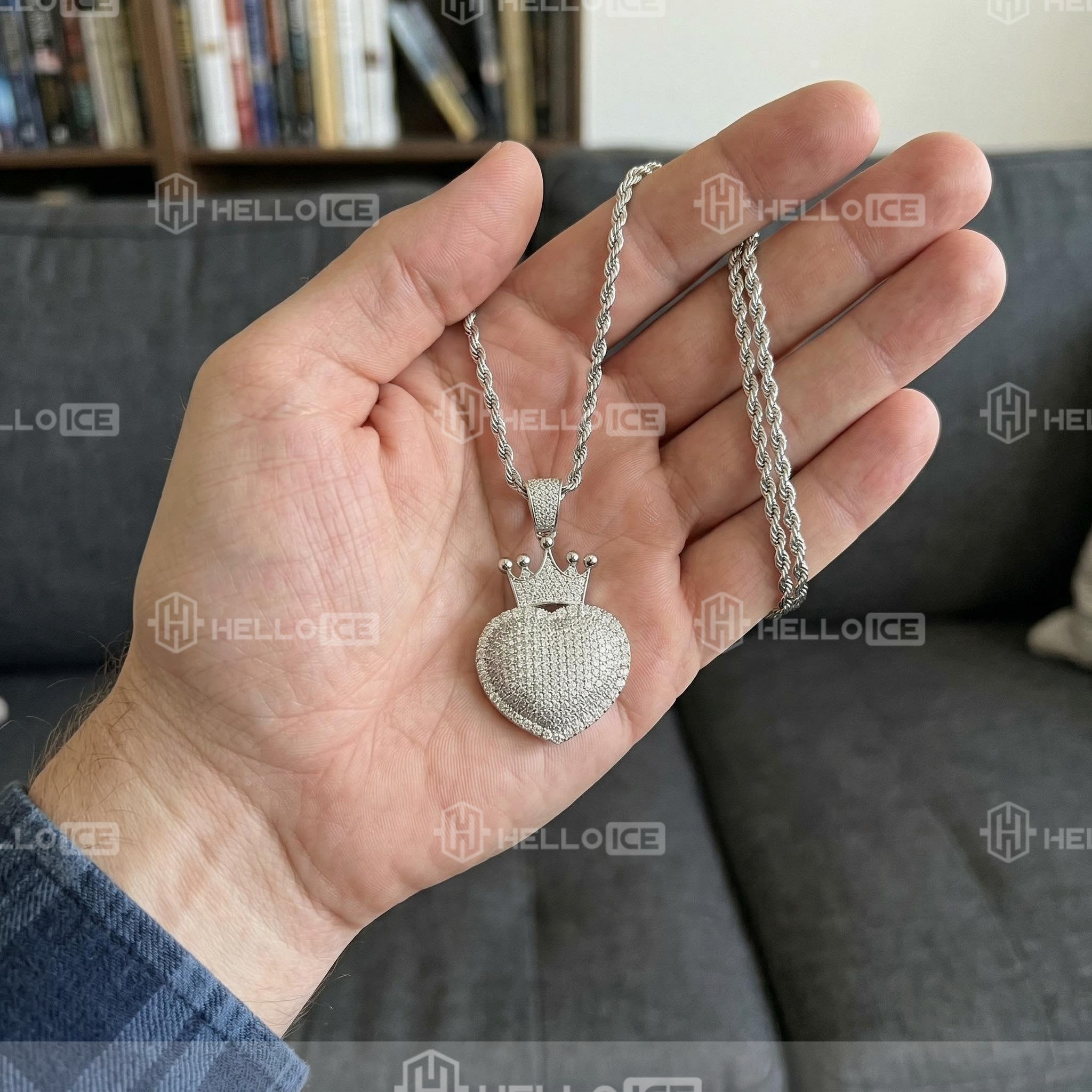 Helloice Review Image