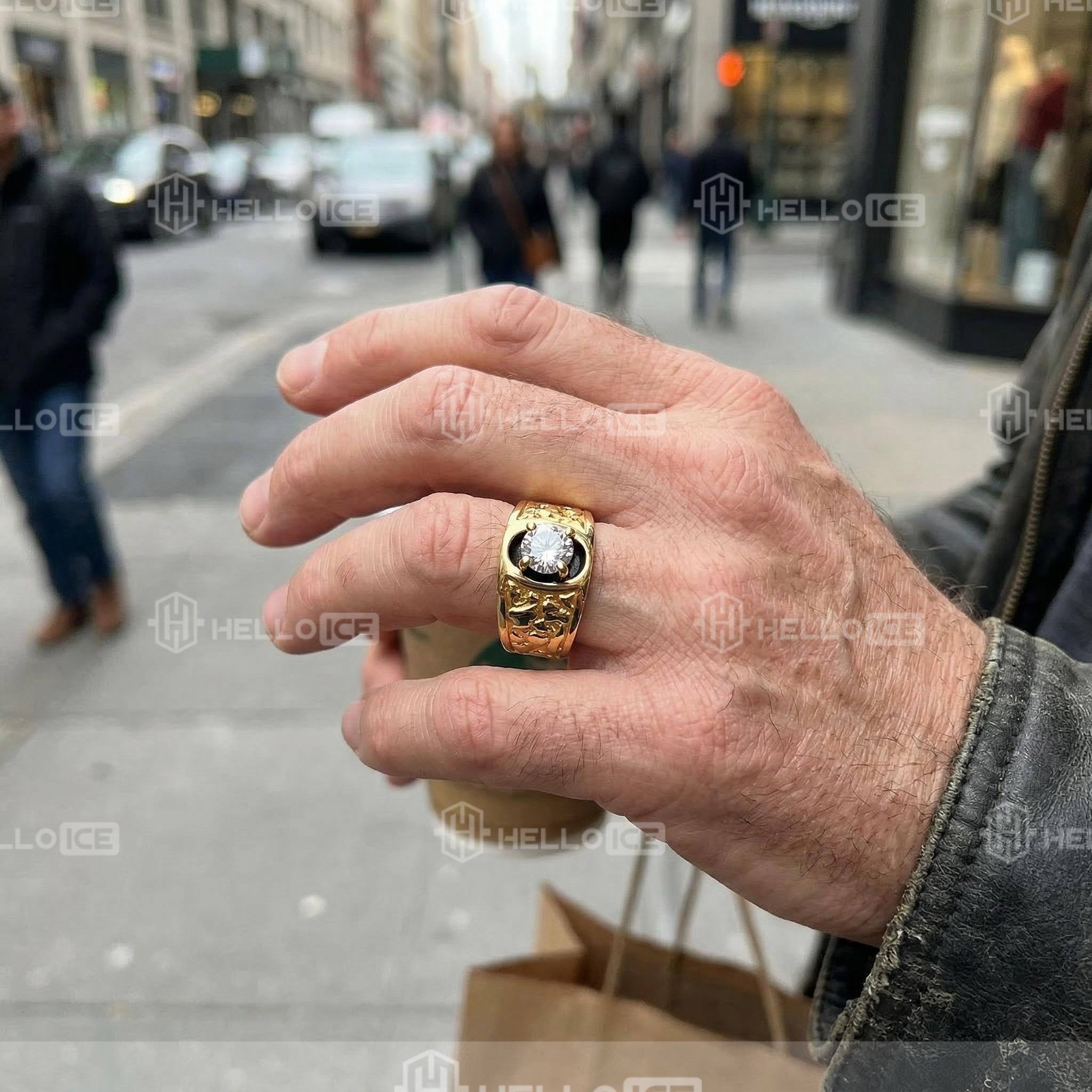 Helloice Review Image