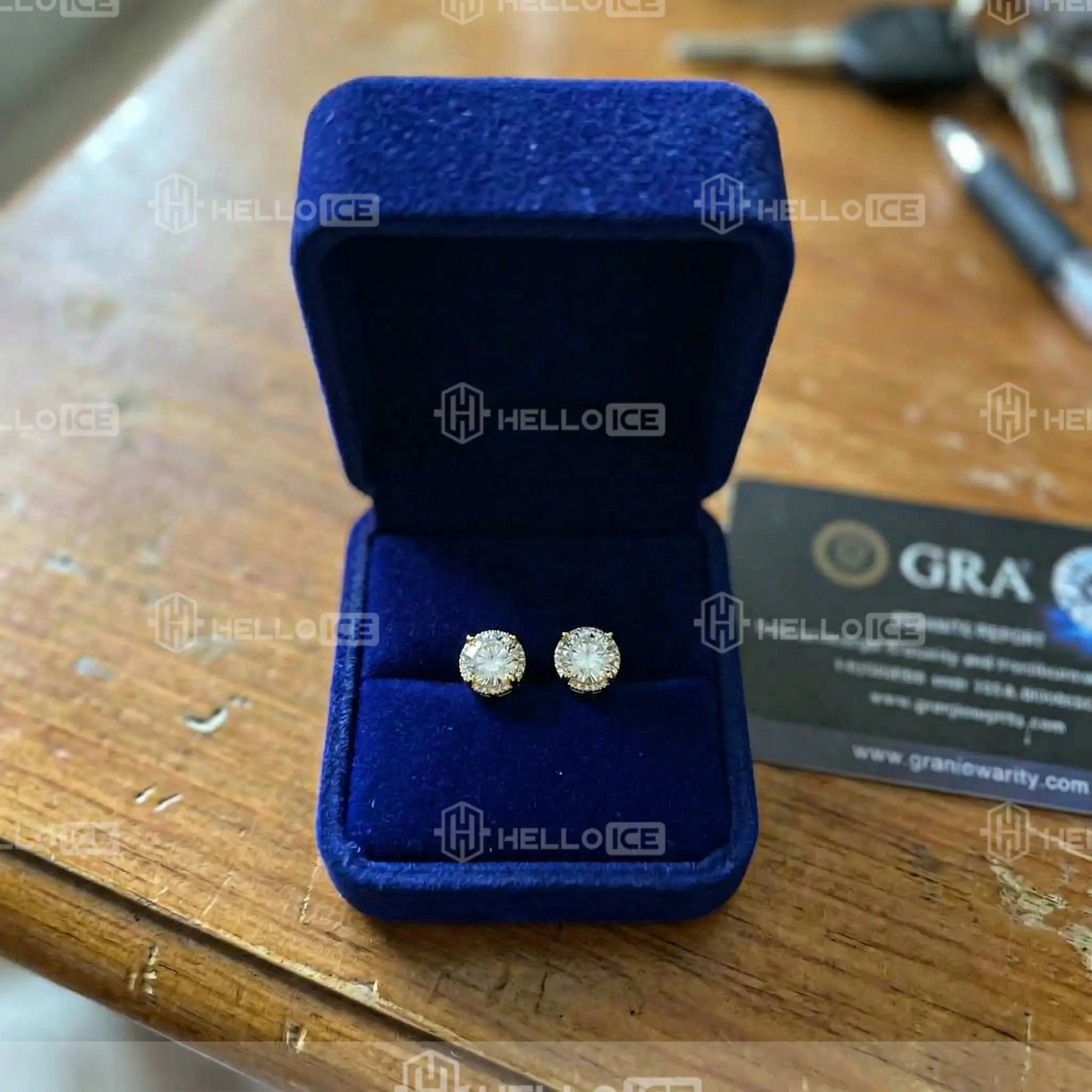 Helloice Review Image