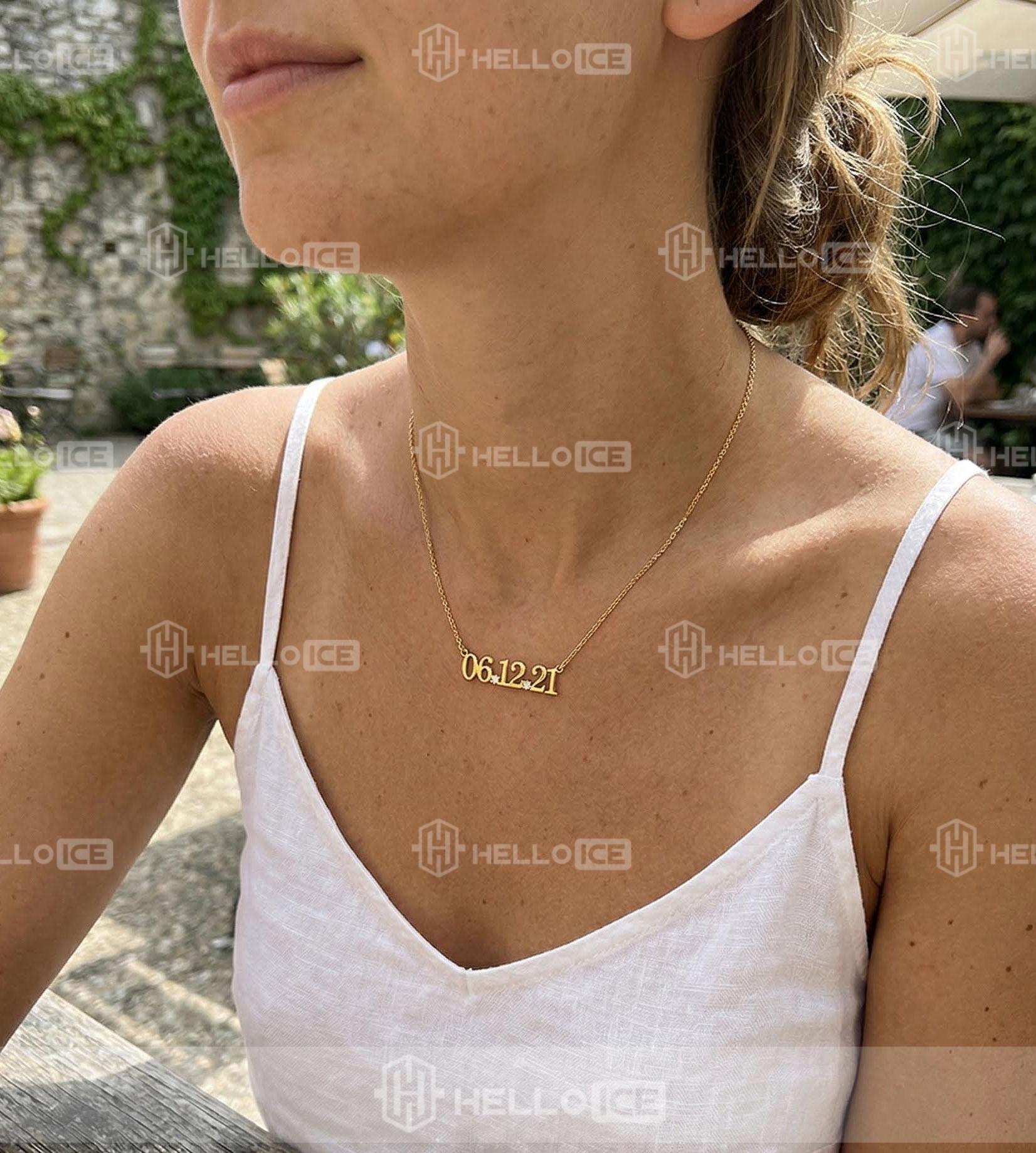 Helloice Review Image