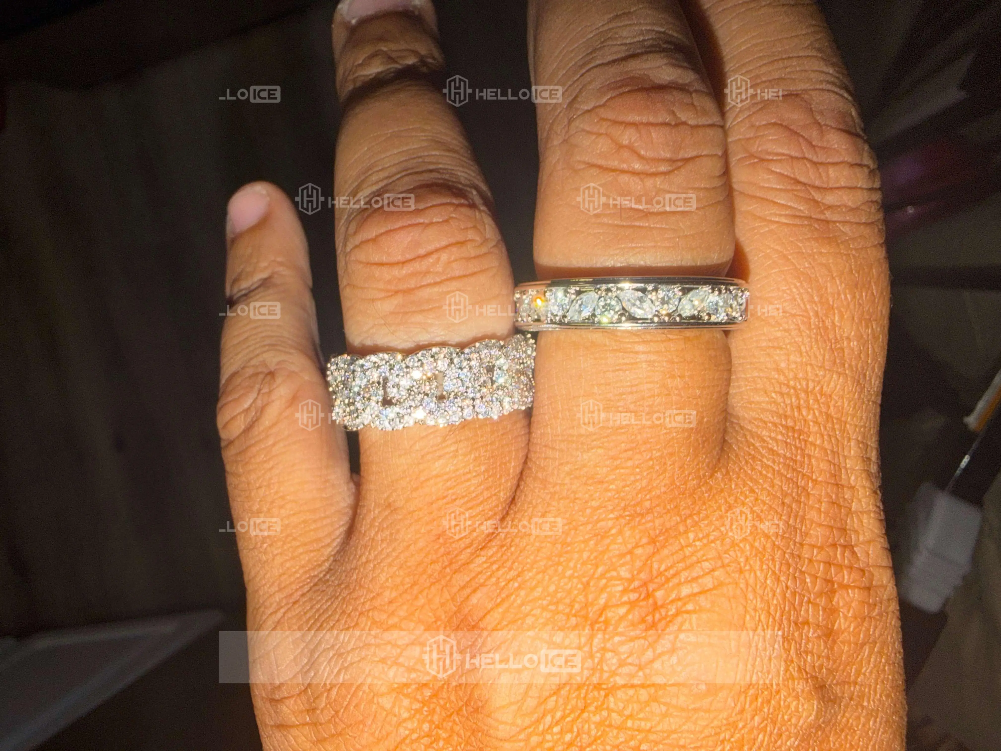 Helloice Review Image