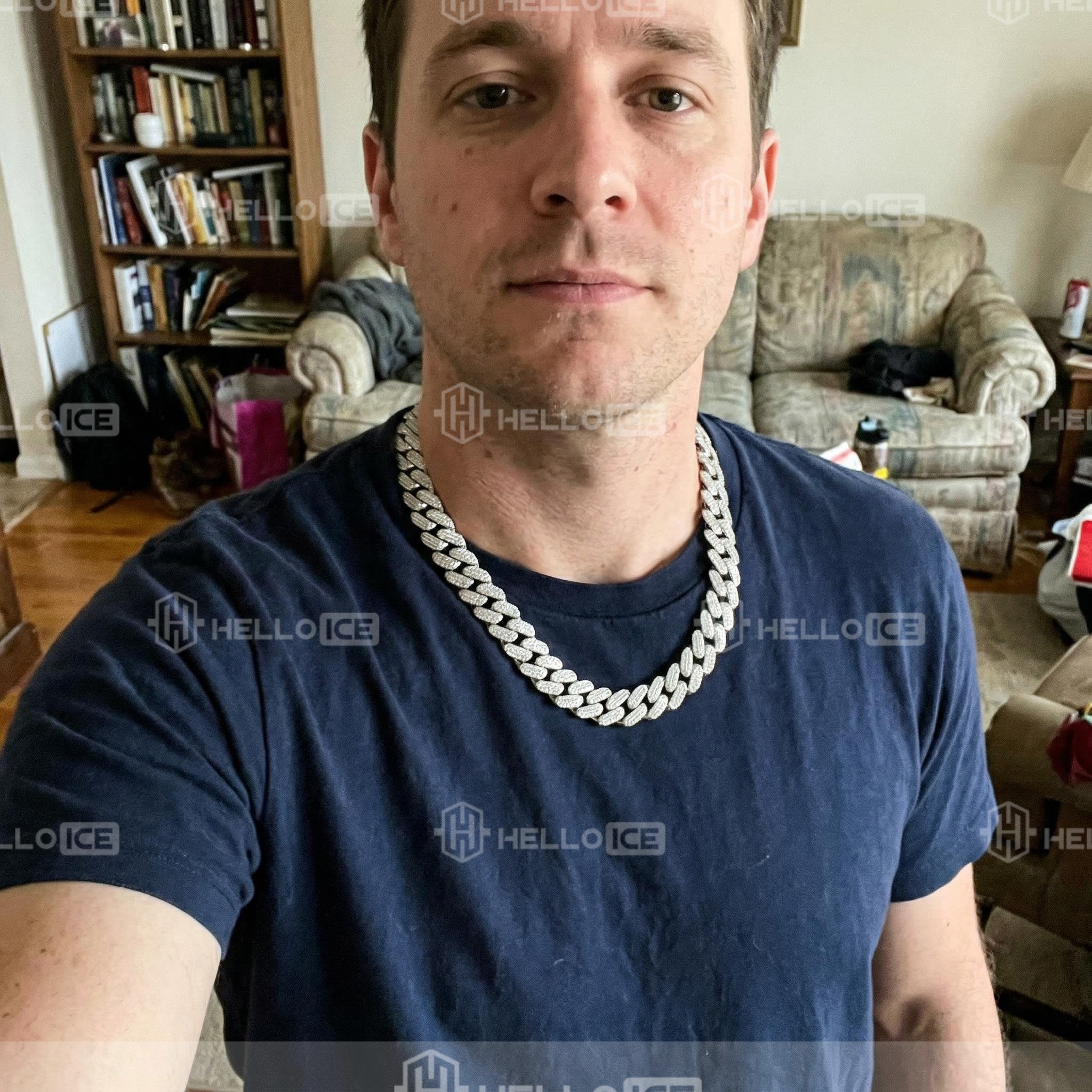 Helloice Review Image