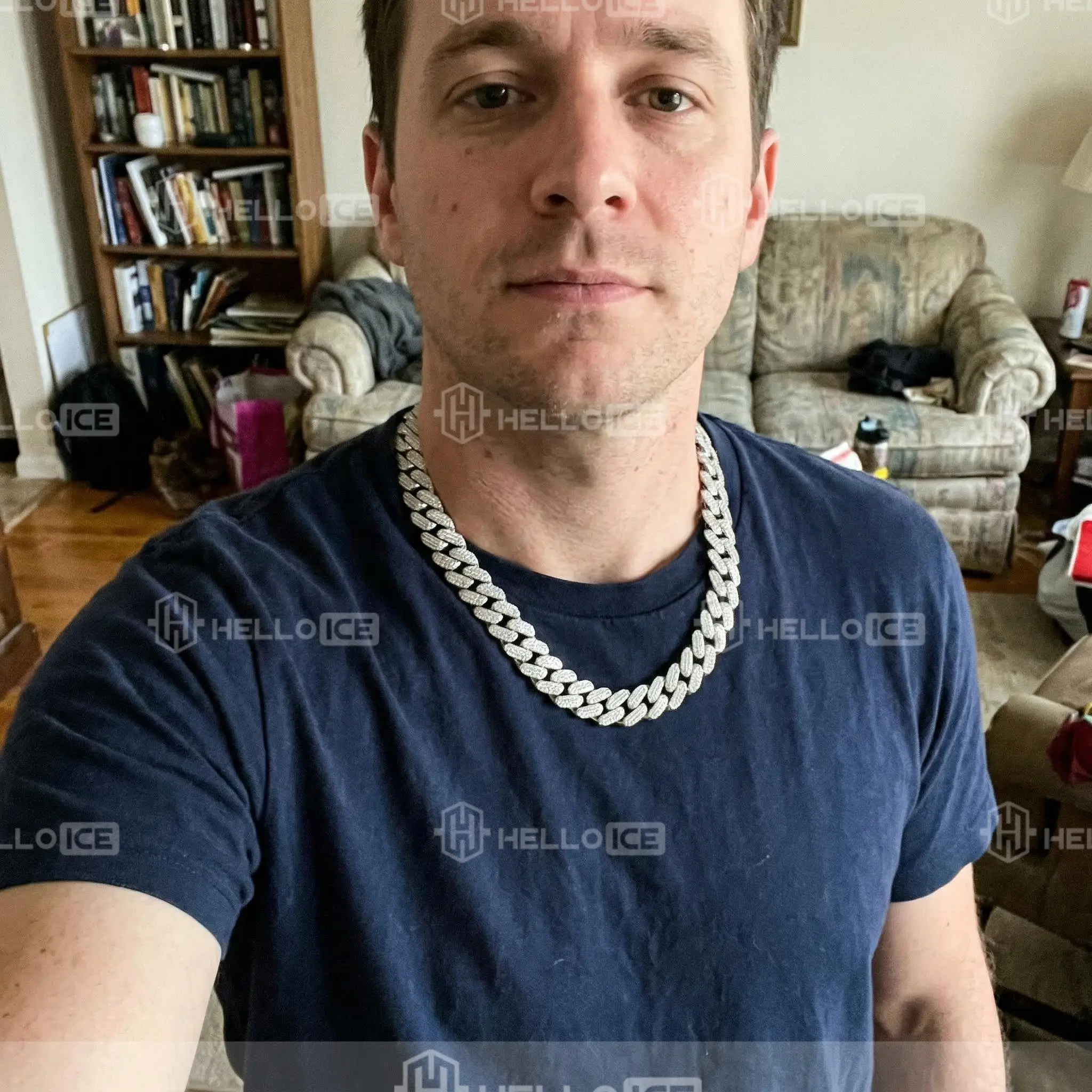 Helloice Review Image