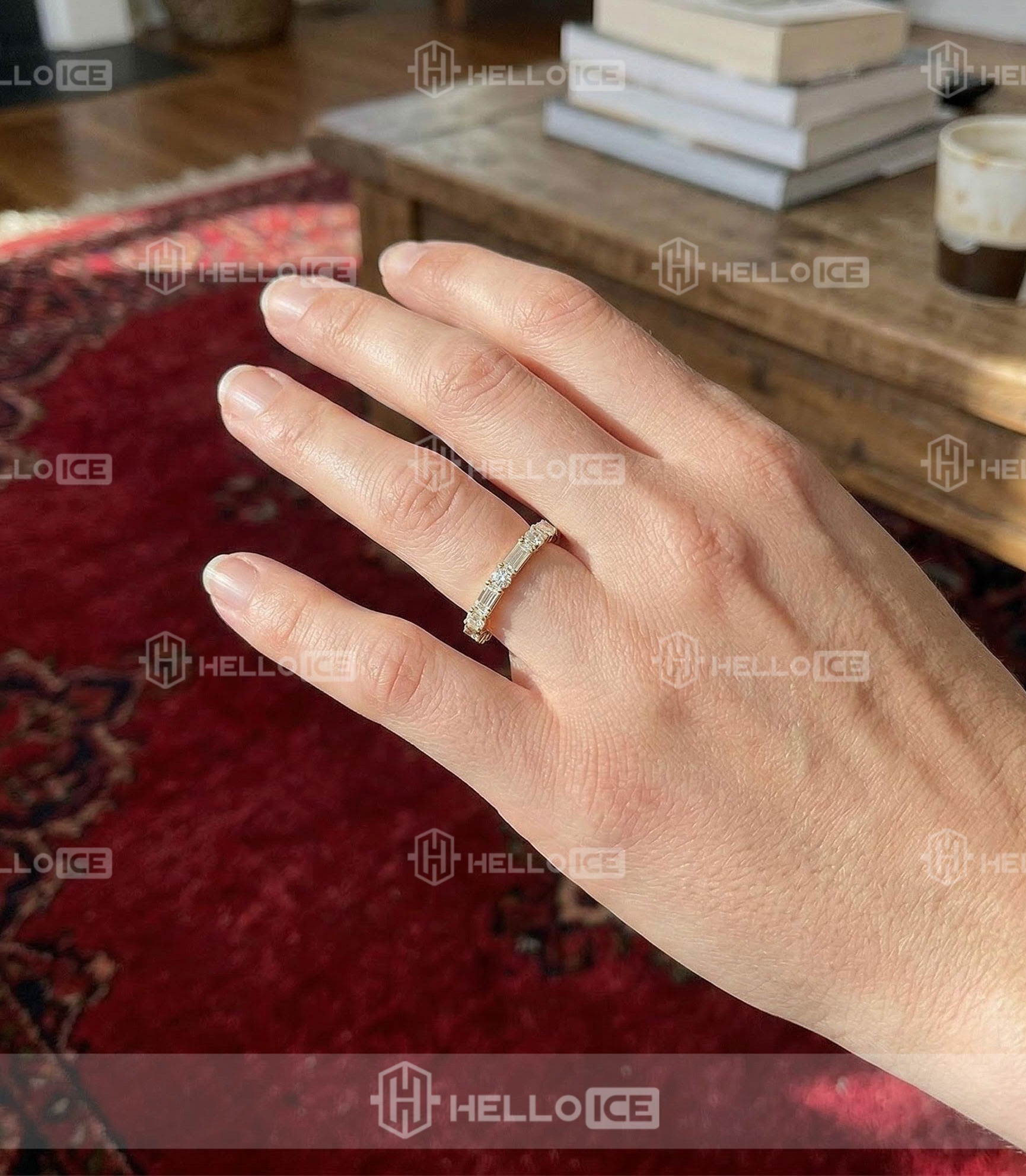 Helloice Review Image