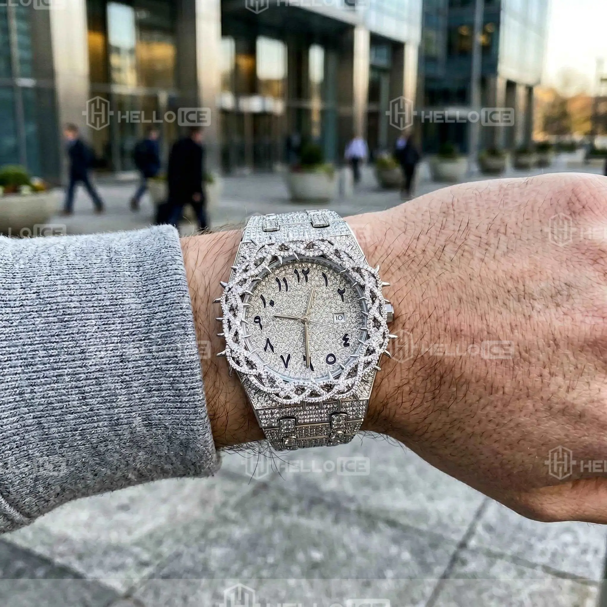 Helloice Review Image